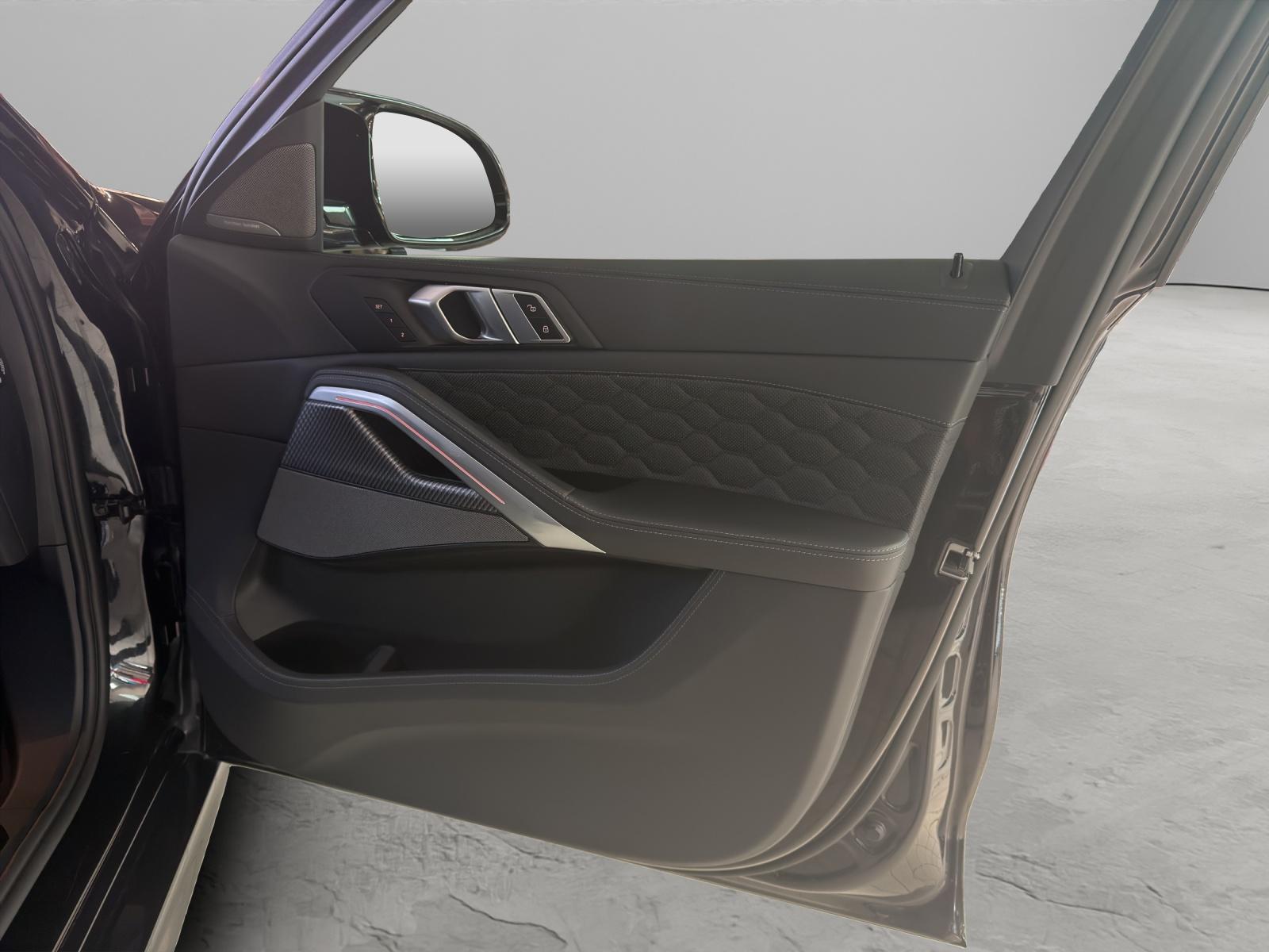 BMW X6 M Competition-image-16