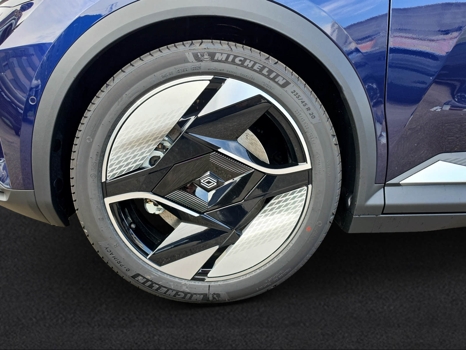 RENAULT Scénic E-Tech iconic-image-7