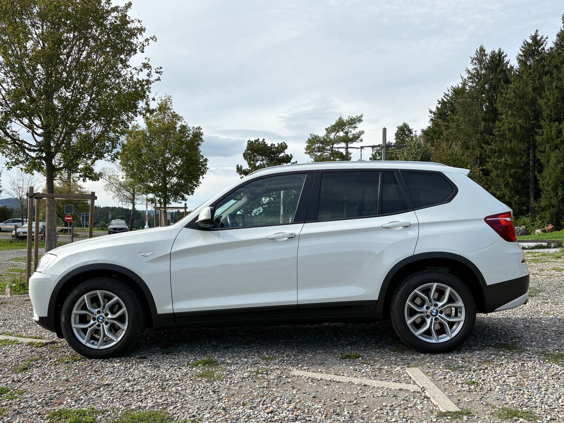 BMW 20d xDrive-image-1