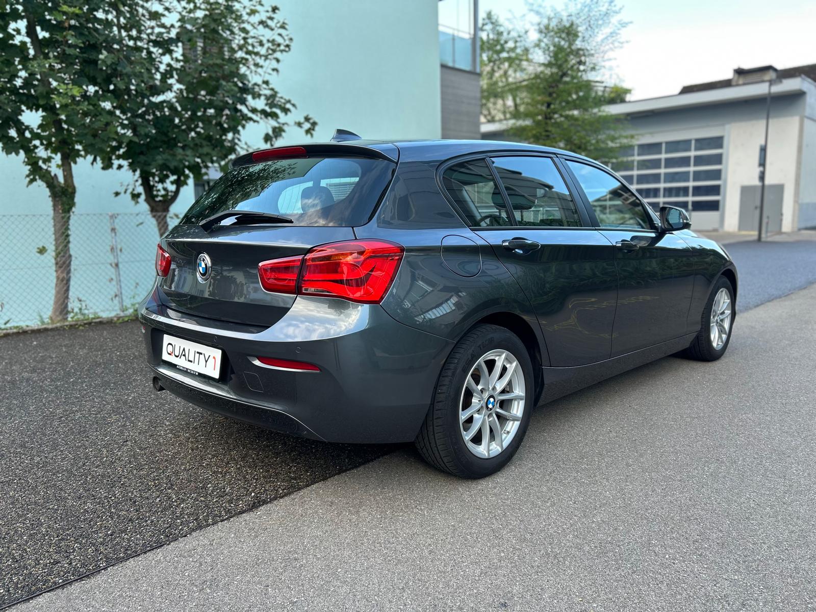 BMW 118i-image-2