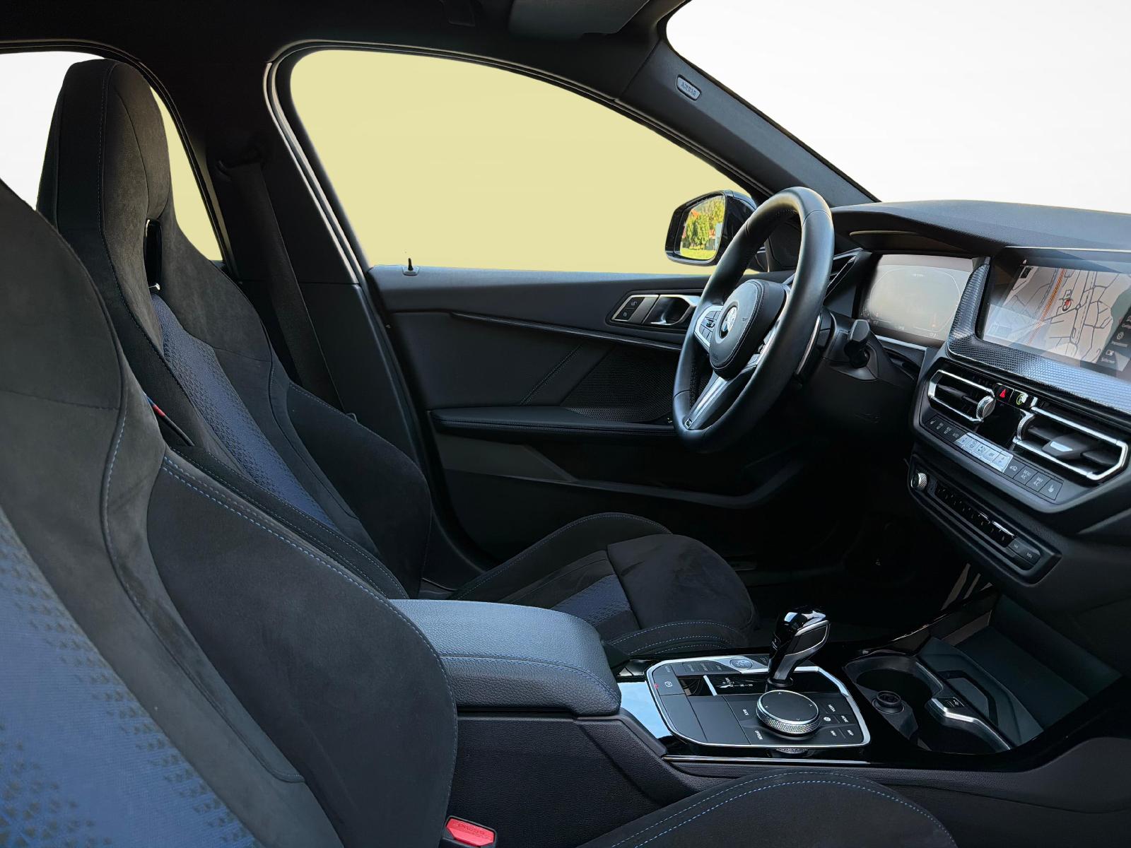 BMW M135i xDrive-image-17