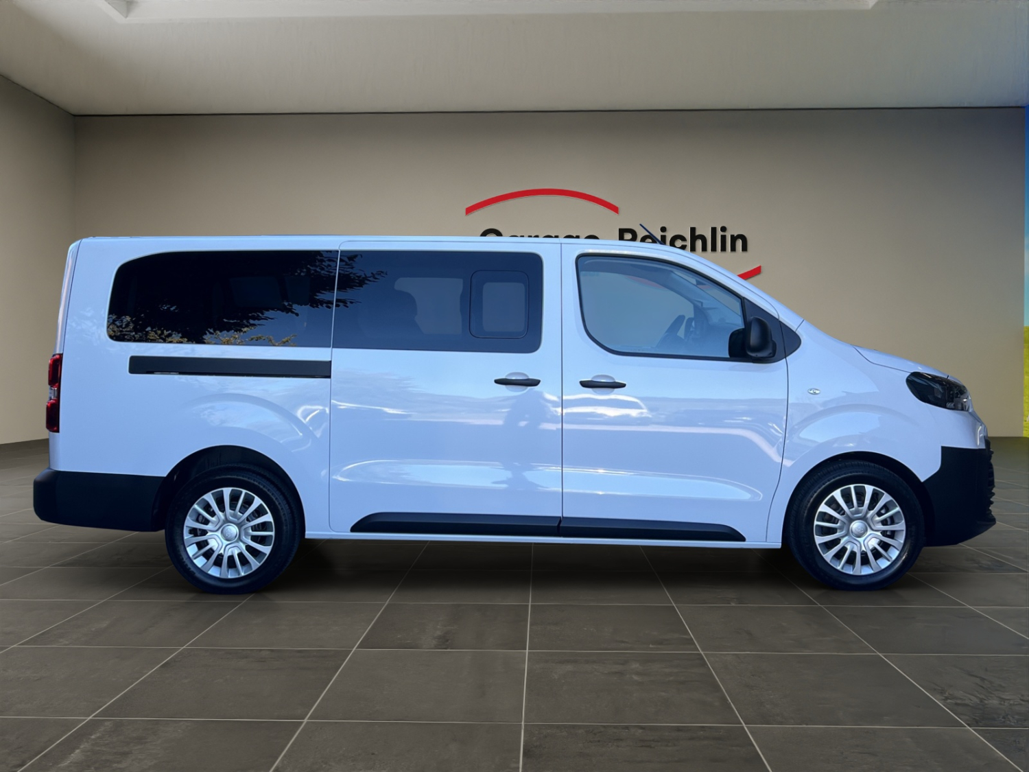 TOYOTA PROACE Verso L2 2.2 D Comfort-image-5