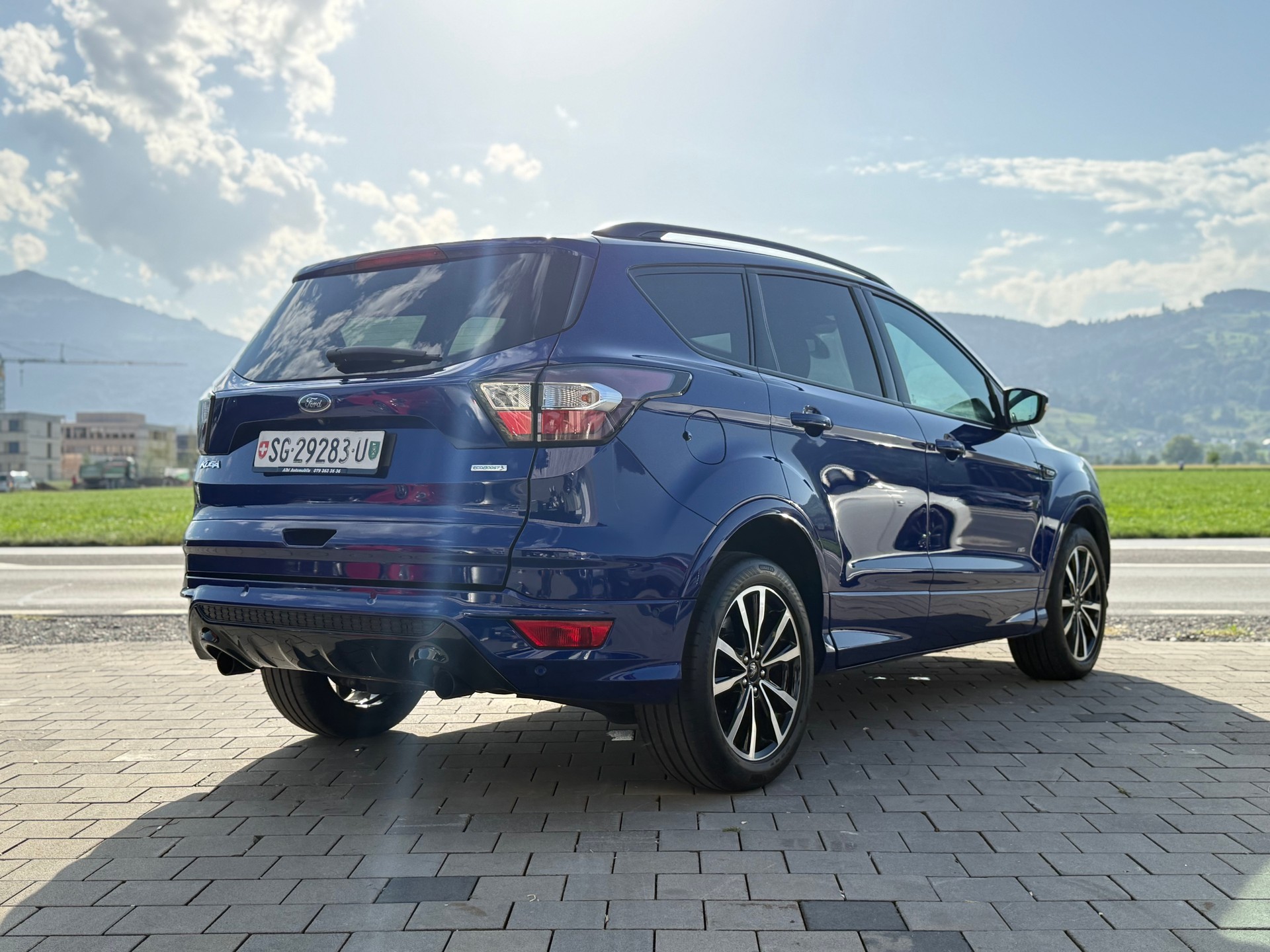 FORD Kuga 1.5 SCTi ST Line 4WD Automatic-image-5