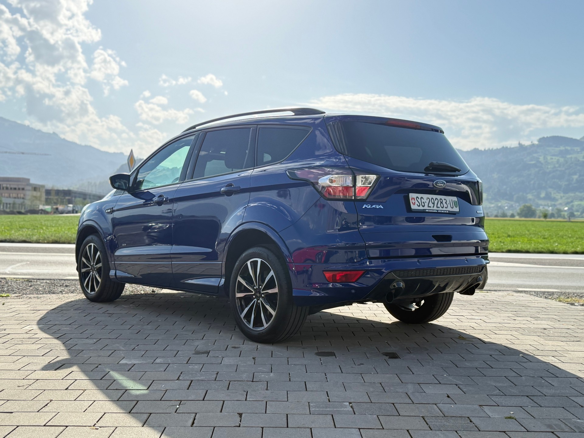 FORD Kuga 1.5 SCTi ST Line 4WD Automatic-image-8