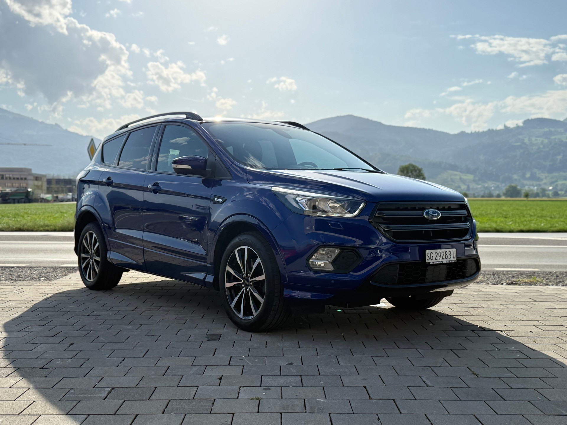 FORD Kuga 1.5 SCTi ST Line 4WD Automatic-image-1