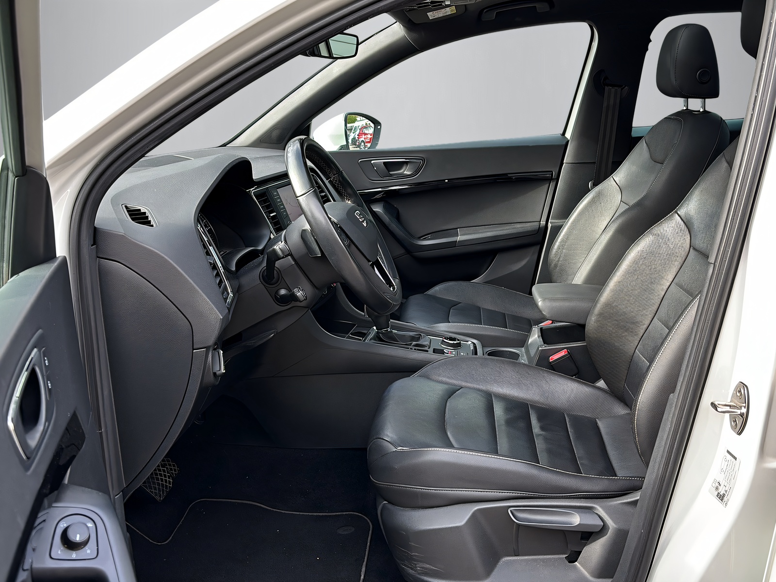 SEAT Ateca 2.0 TDI Xcellence 4Drive DSG-image-2