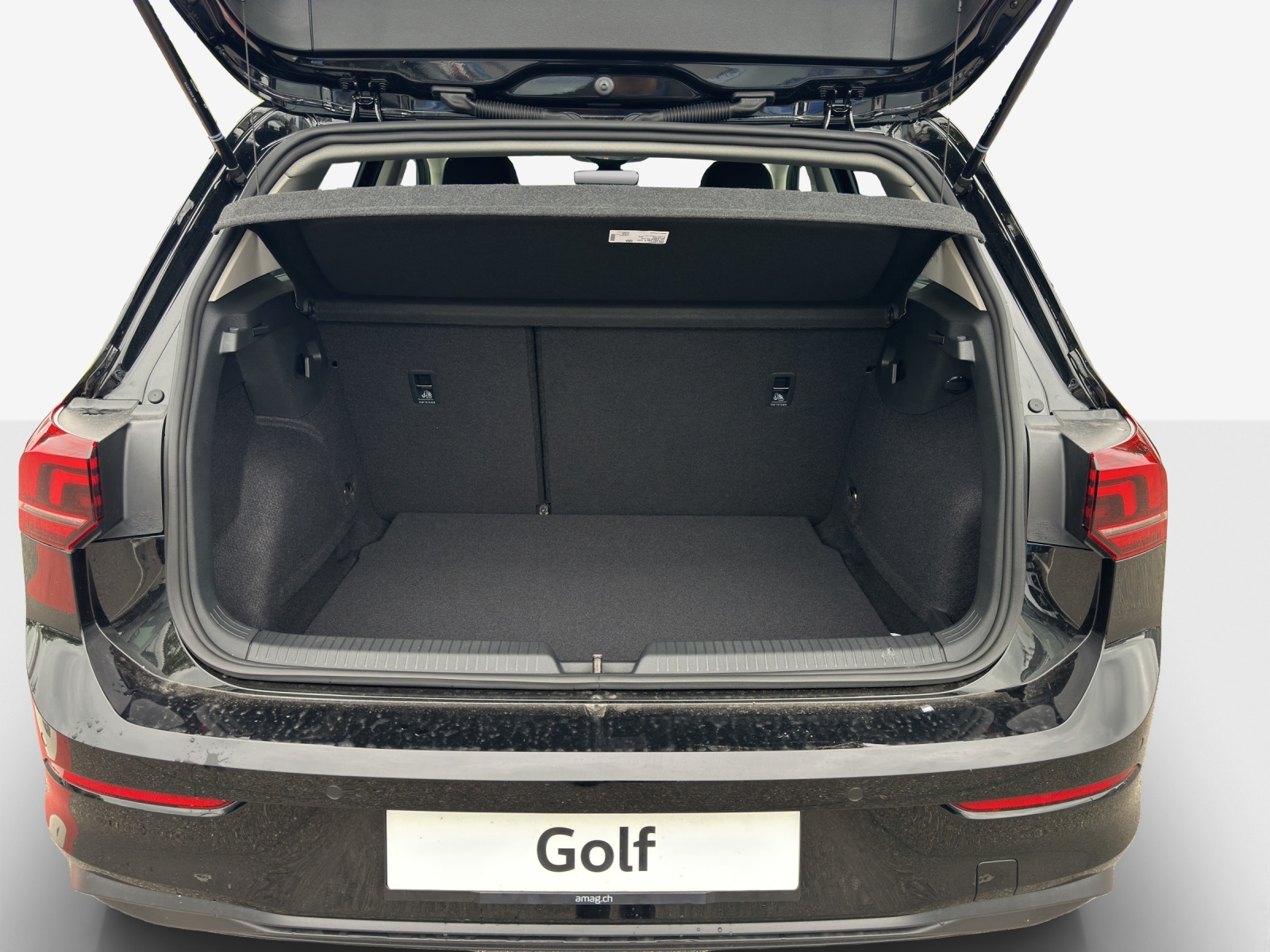 VW Golf 1.5 e TSI mHEV Value DSG-image-12