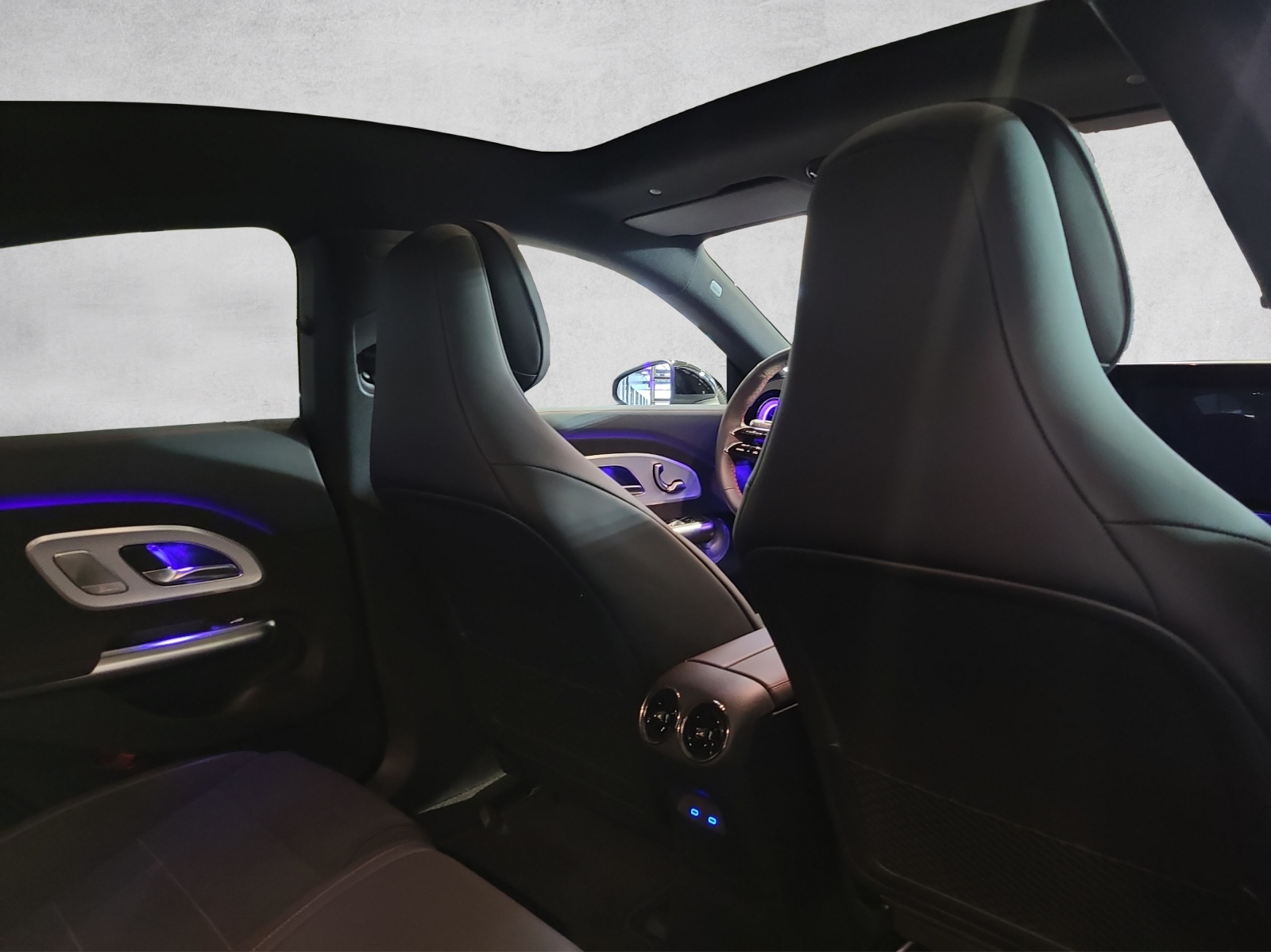 MERCEDES-BENZ CLA 350 AMG Line 4M C174-image-6