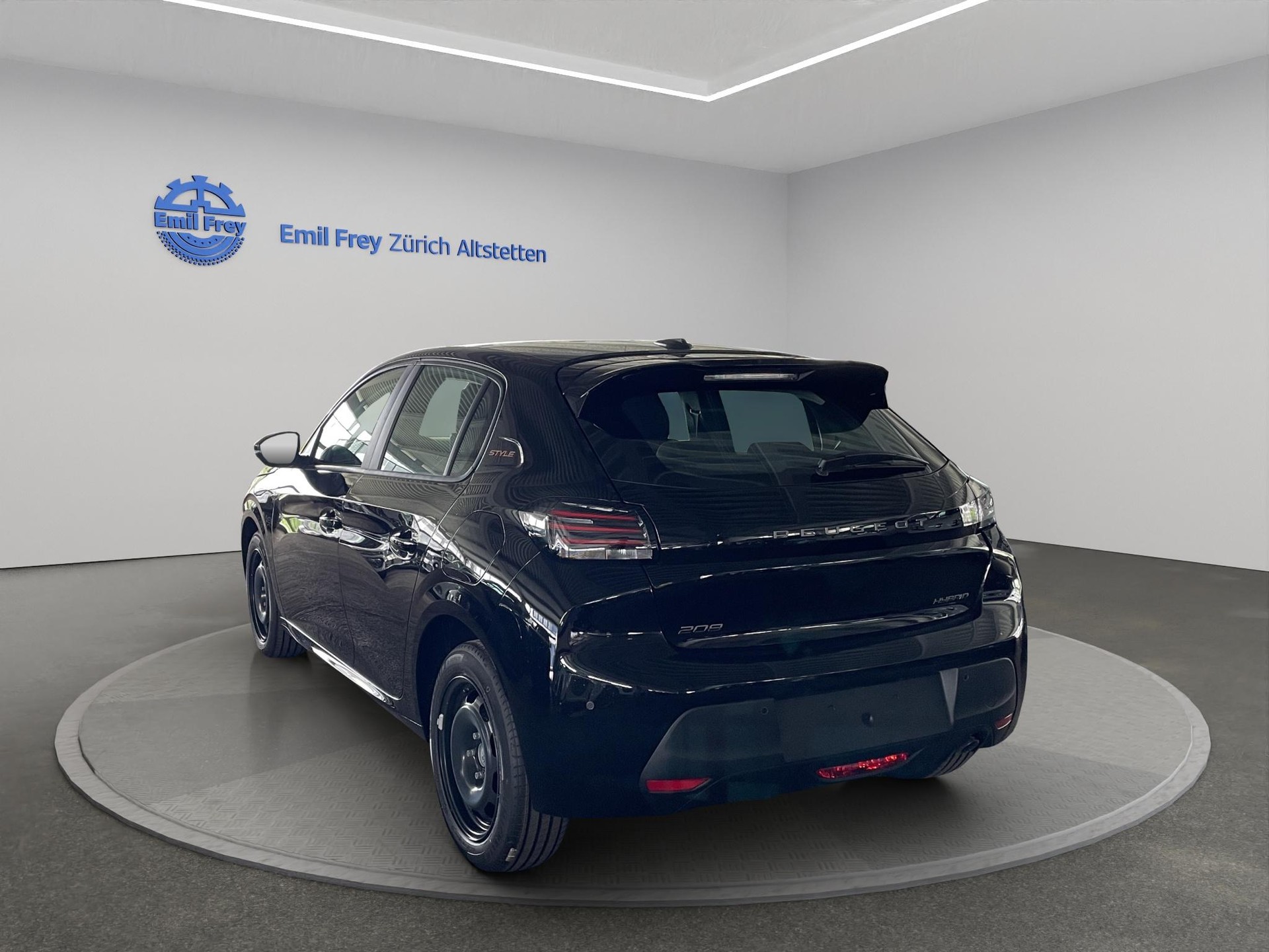 PEUGEOT 208 1.2 Hybrid Style-image-3
