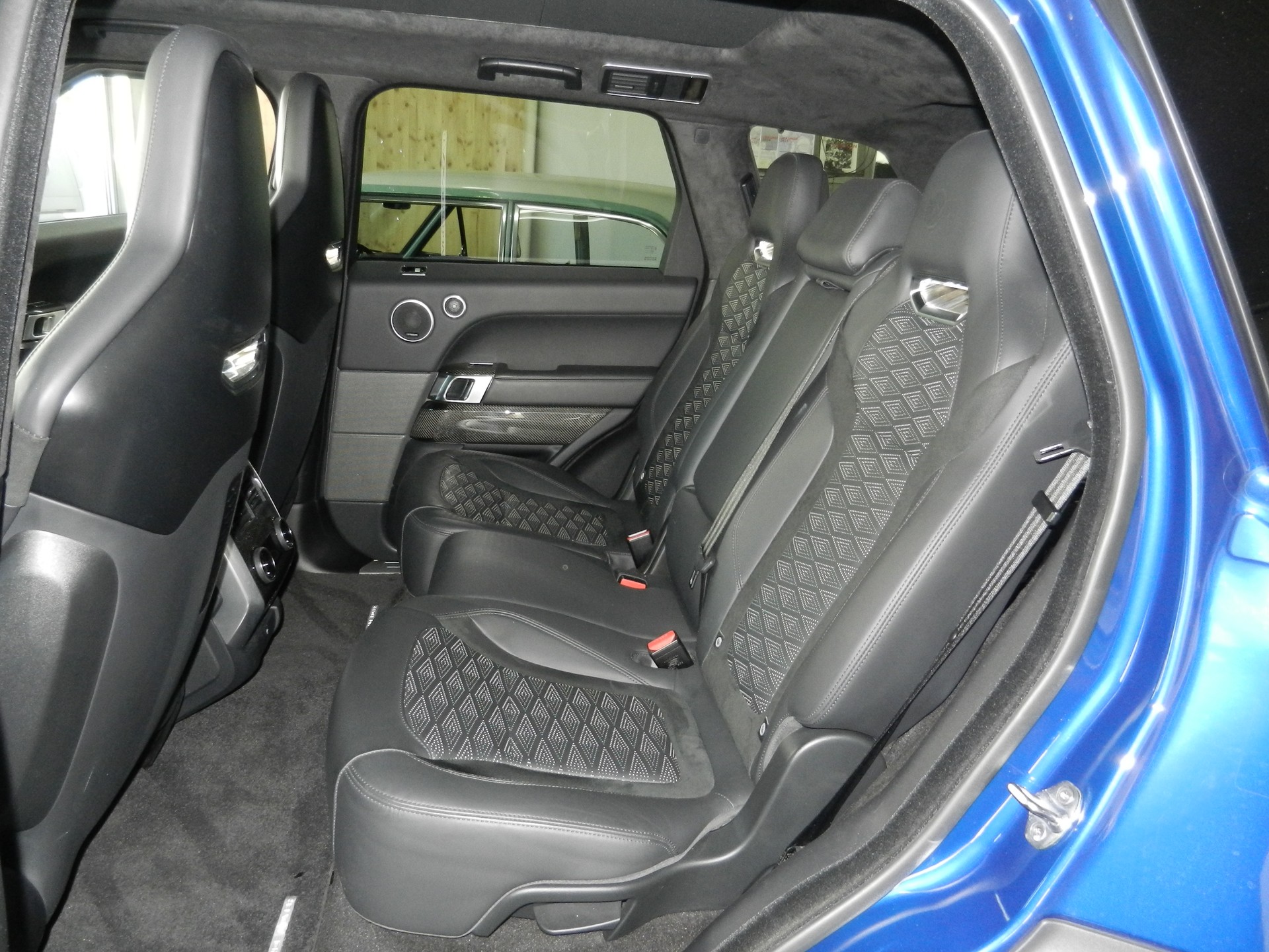 LAND ROVER Range Rover Sport 5.0 V8 S/C SVR Automatic-image-6