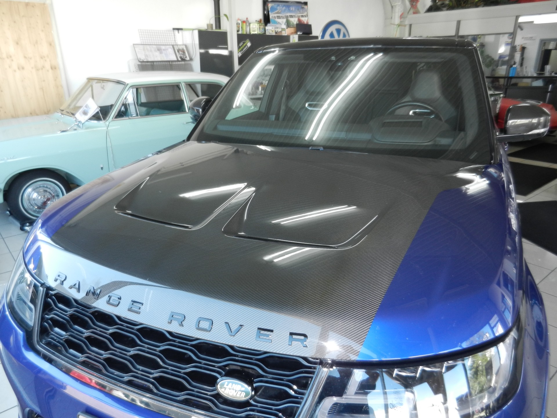 LAND ROVER Range Rover Sport 5.0 V8 S/C SVR Automatic-image-7