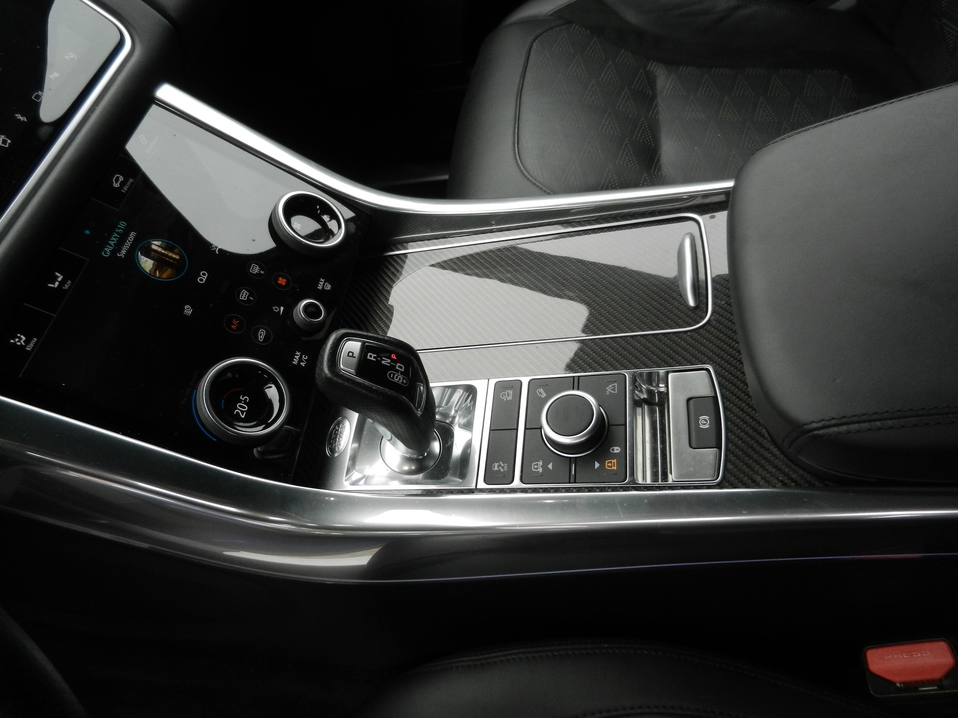 LAND ROVER Range Rover Sport 5.0 V8 S/C SVR Automatic-image-11