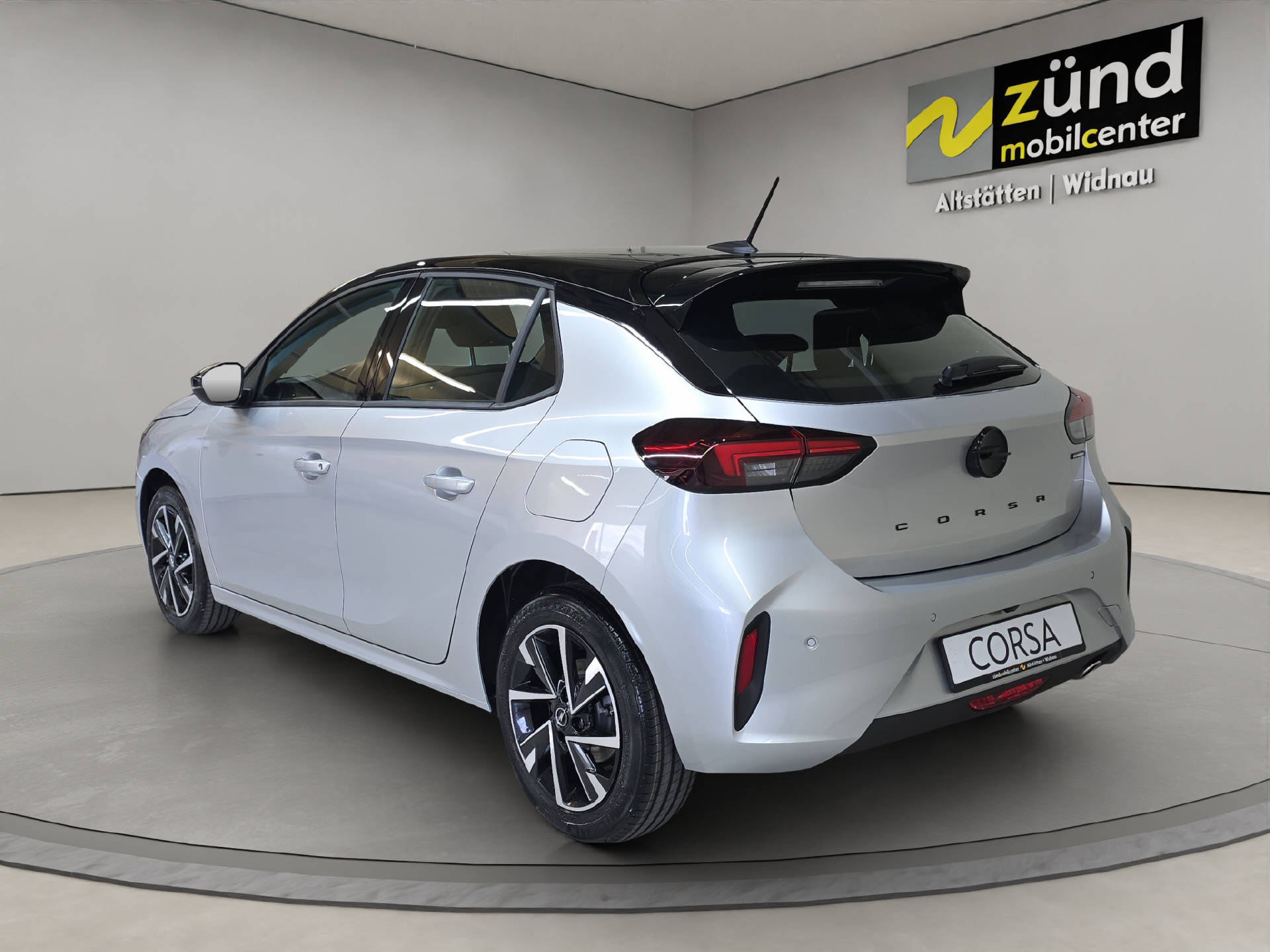 OPEL Corsa 1.2 T Hybrid Viva-image-2