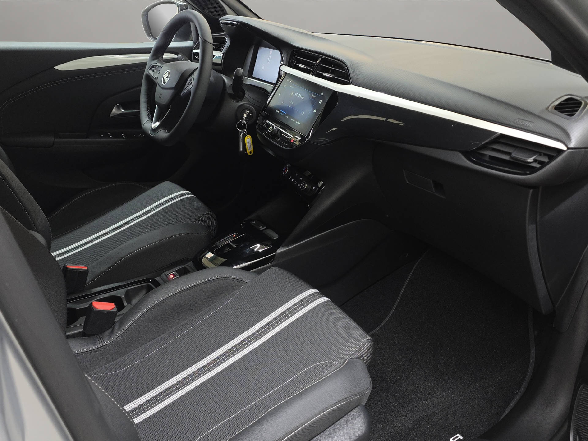 OPEL Corsa 1.2 T Hybrid Viva-image-9