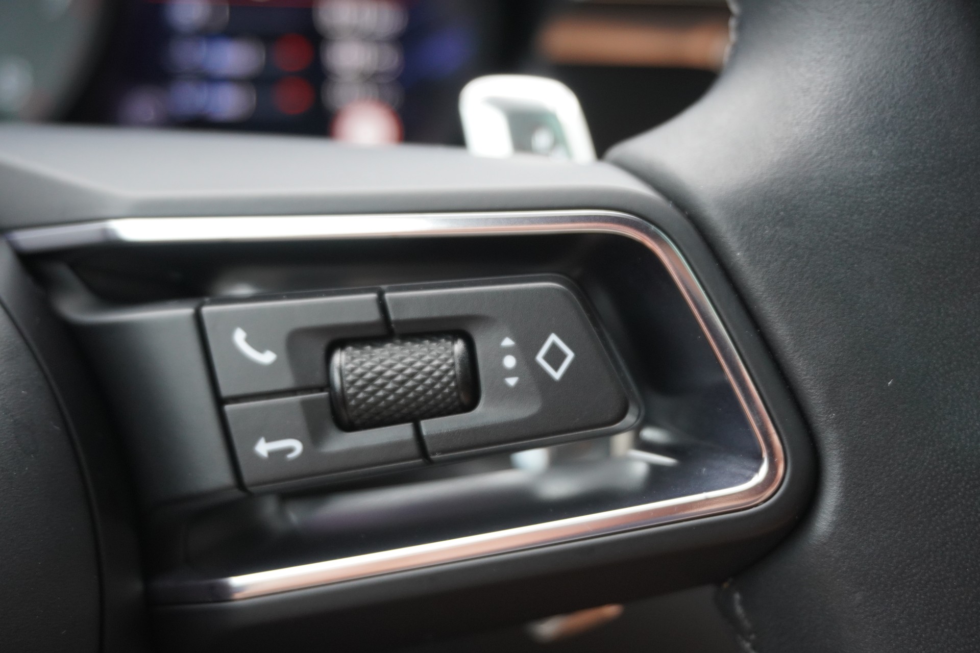 PORSCHE Macan GTS PDK-image-42