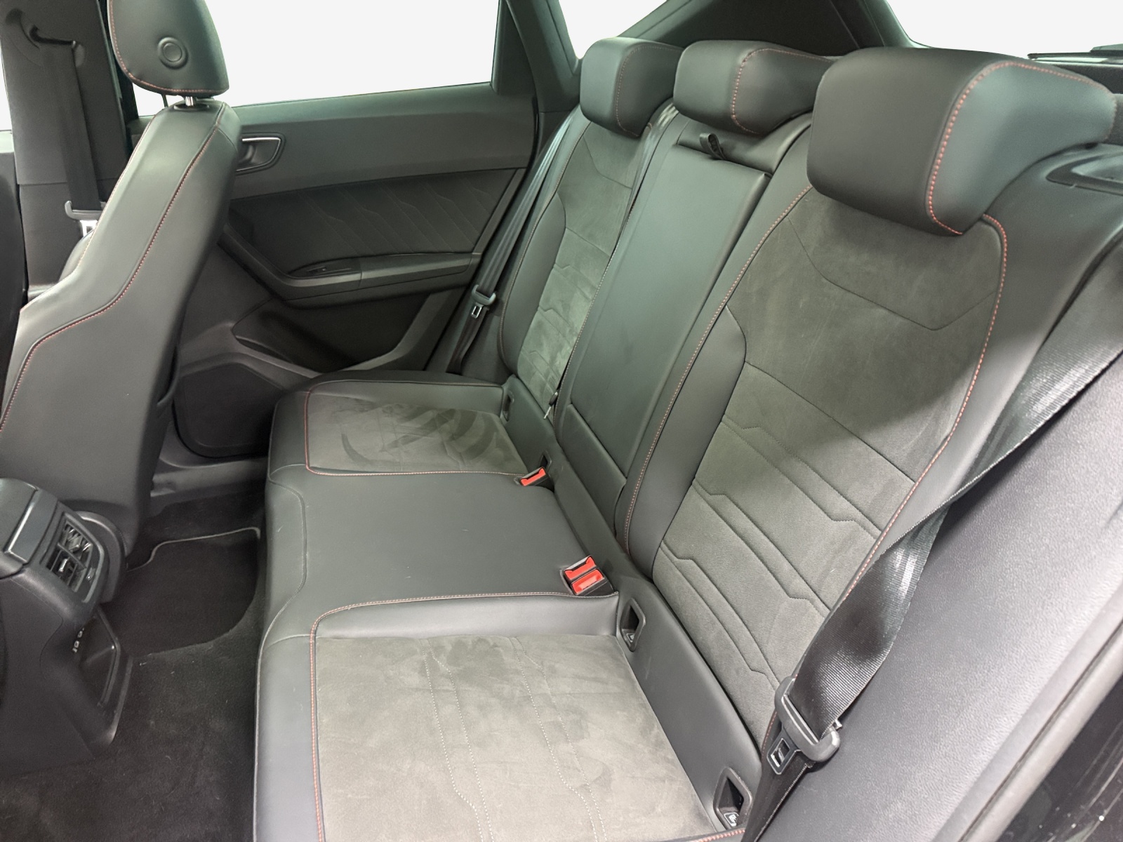 SEAT Ateca 1.5 TSI EVO Hola FR DSG-image-11