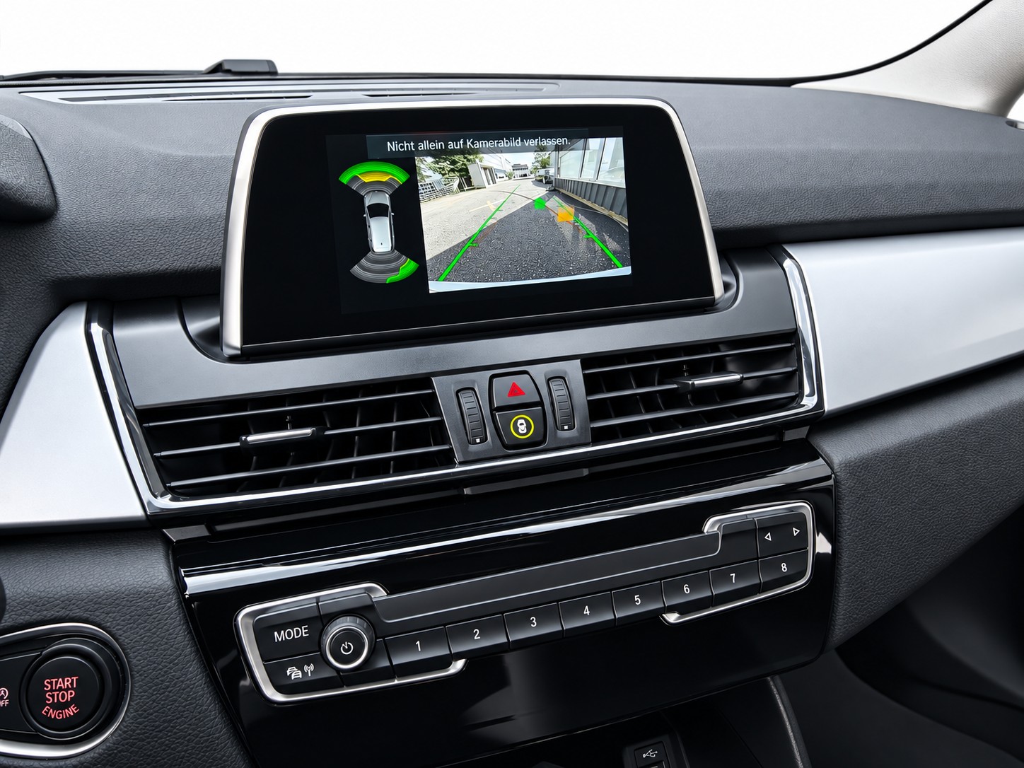 BMW 218d xDrive Gran Tourer-image-23
