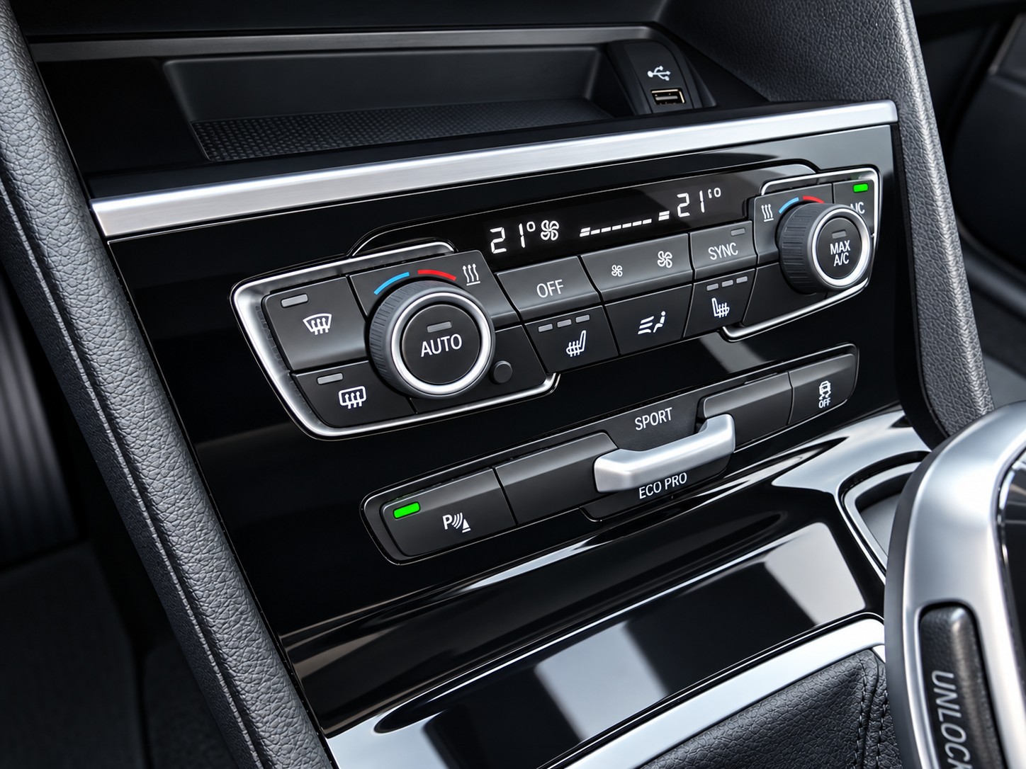 BMW 218d xDrive Gran Tourer-image-19