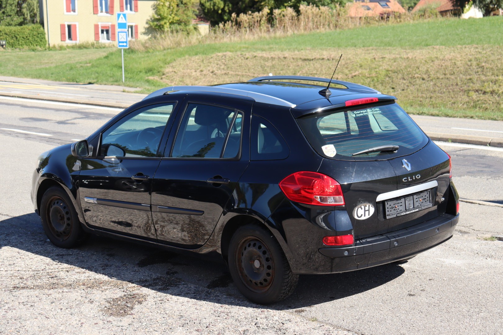 RENAULT Clio Grandtour 1.2 16V Turbo Night&Day • Expertise du jour-image-4