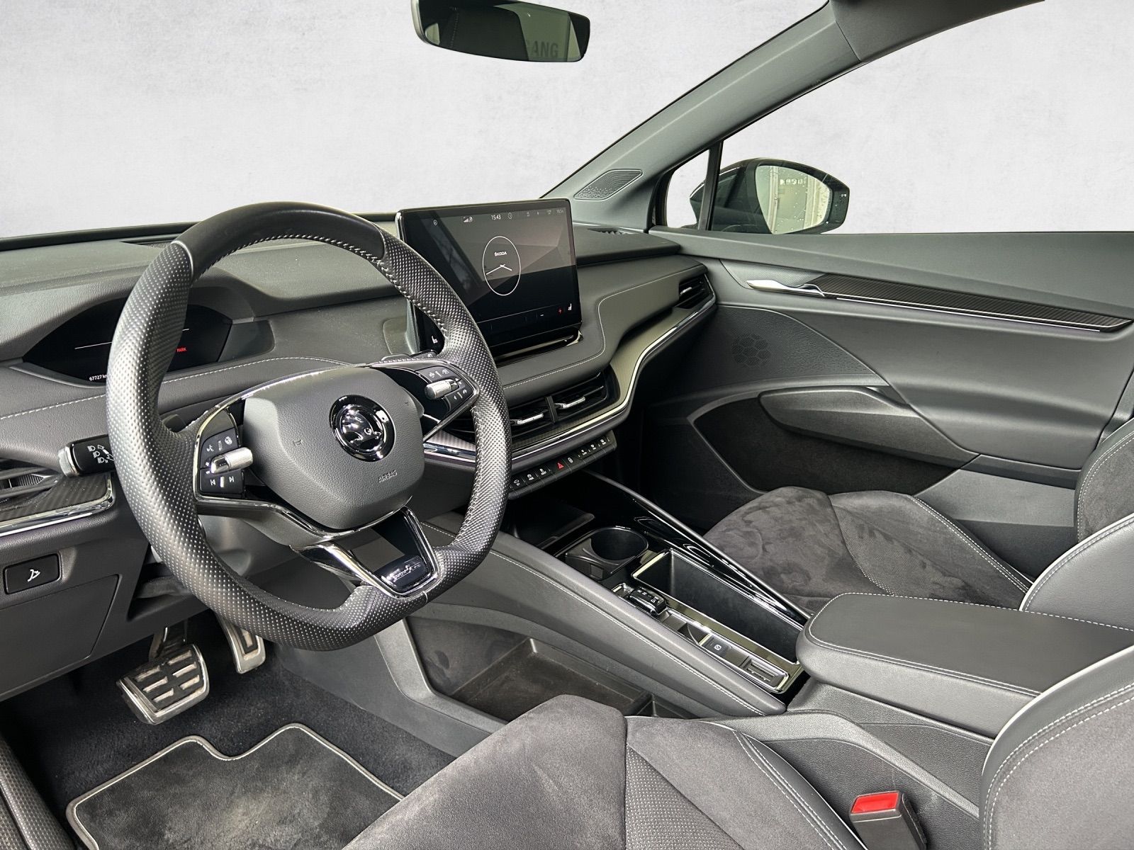 SKODA Enyaq iV 60 SportLine-image-8