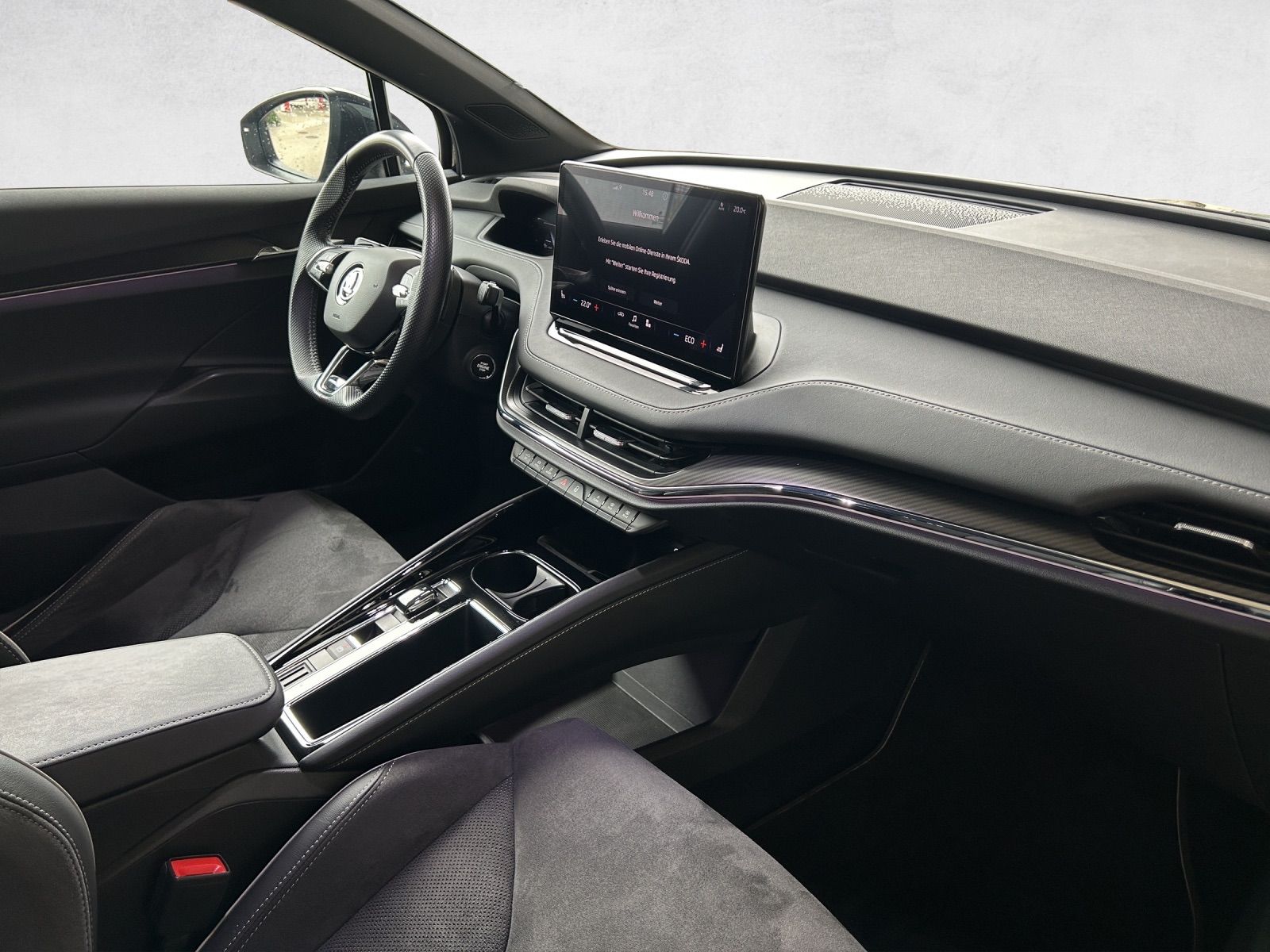 SKODA Enyaq iV 60 SportLine-image-9