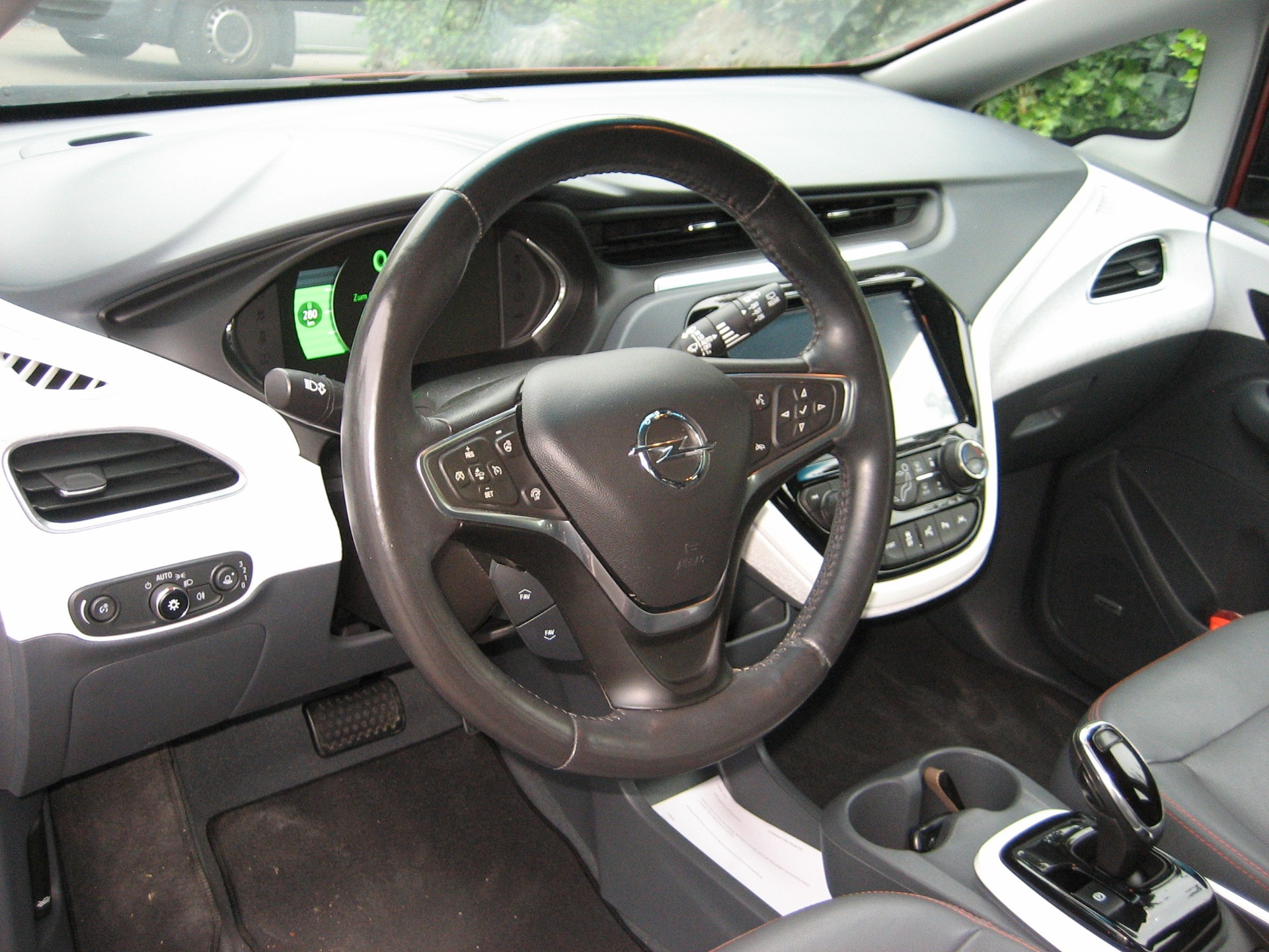 OPEL Ampera-e Excellence-image-6