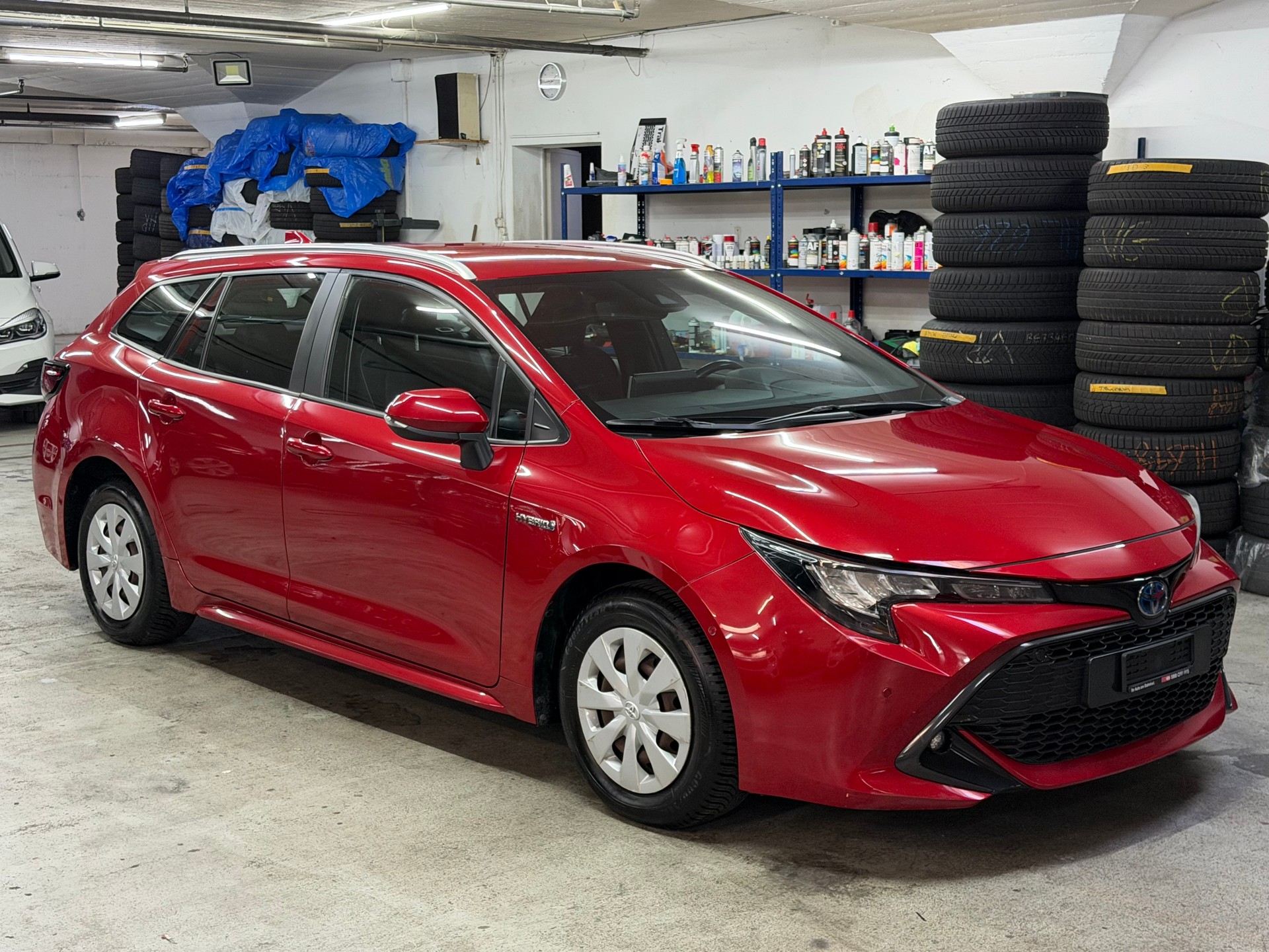 TOYOTA Corolla Touring Sports 1.8 HSD Comfort e-CVT-image-12