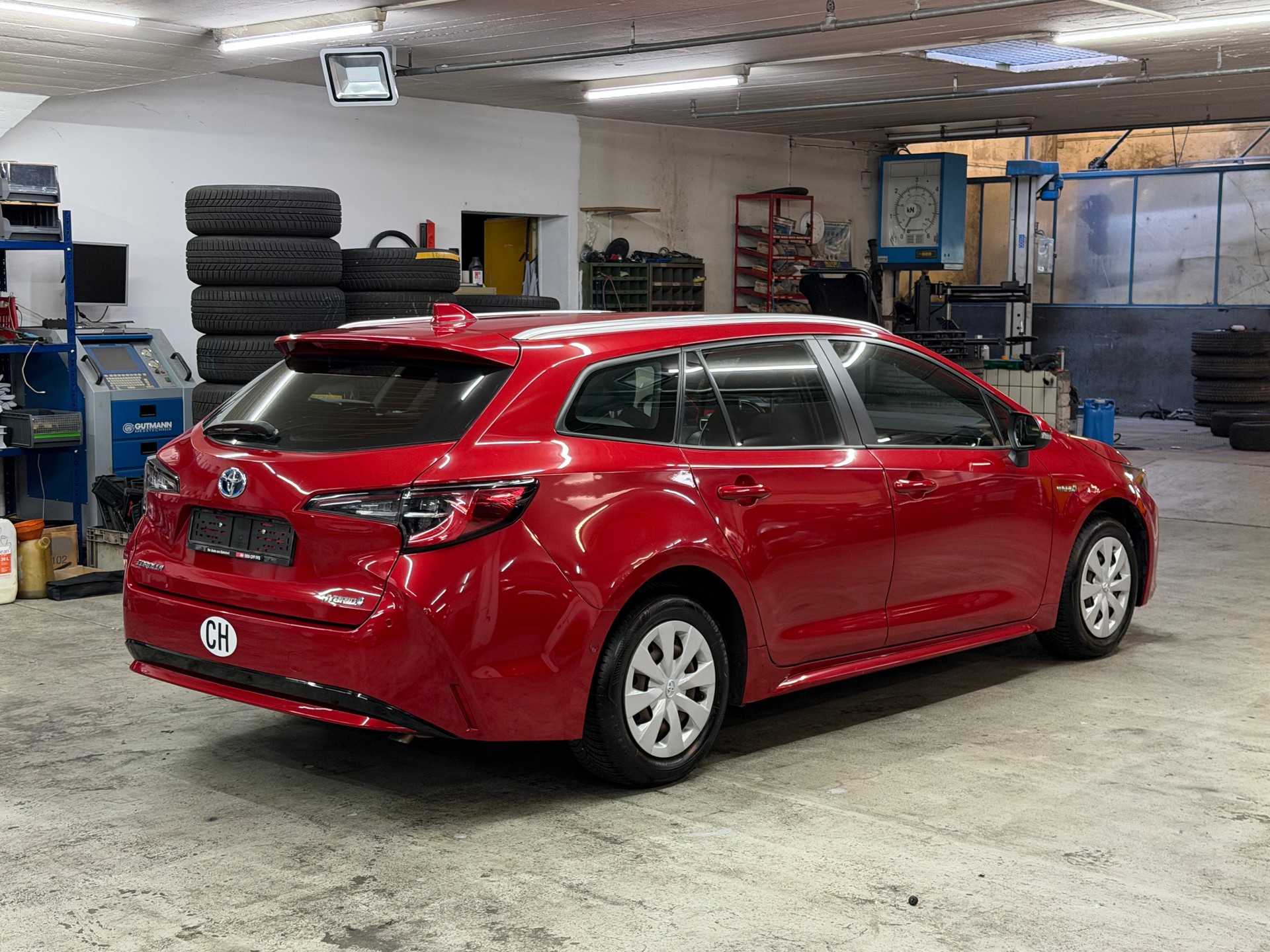 TOYOTA Corolla Touring Sports 1.8 HSD Comfort e-CVT-image-13