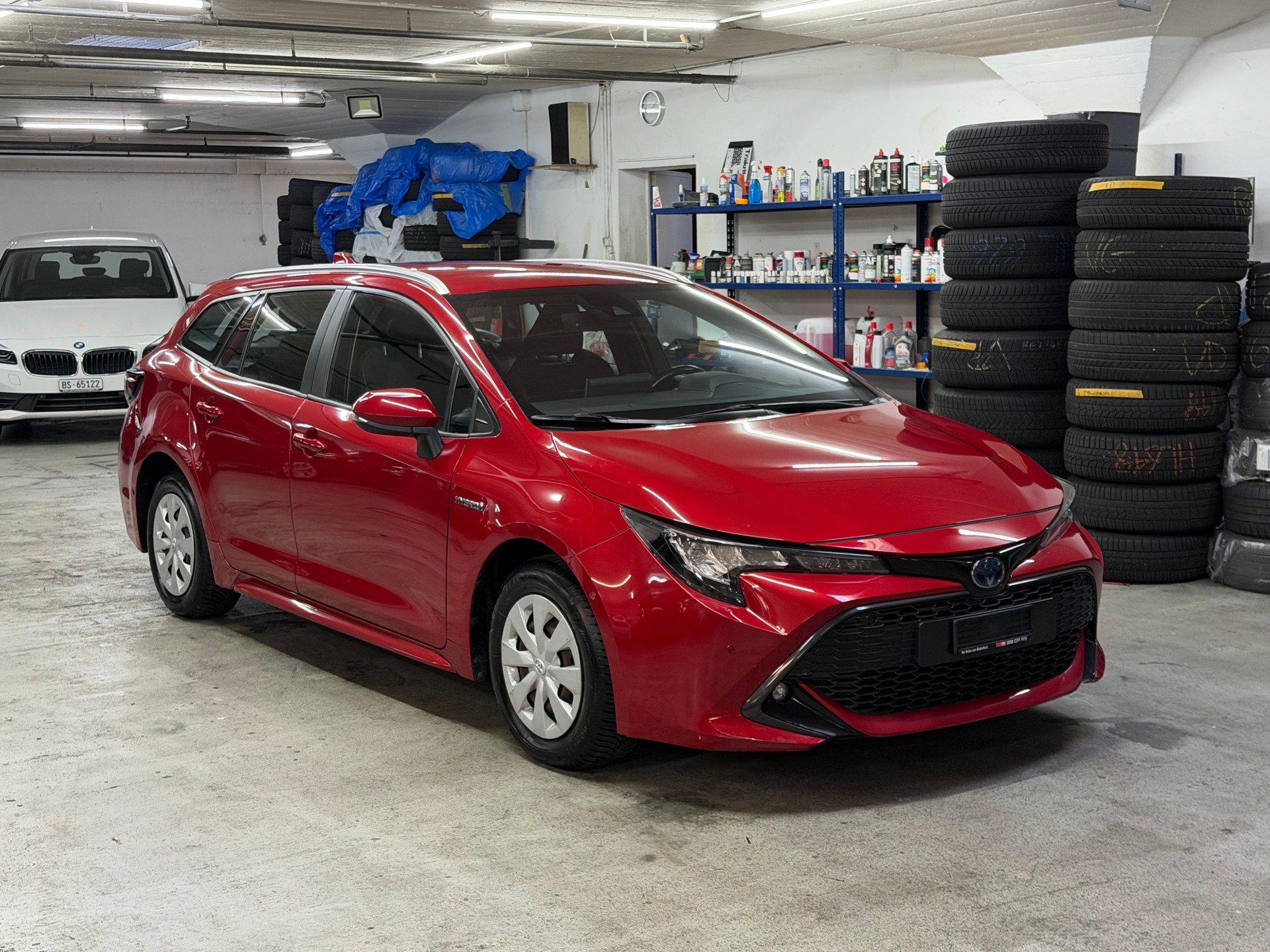 TOYOTA Corolla Touring Sports 1.8 HSD Comfort e-CVT-image-2