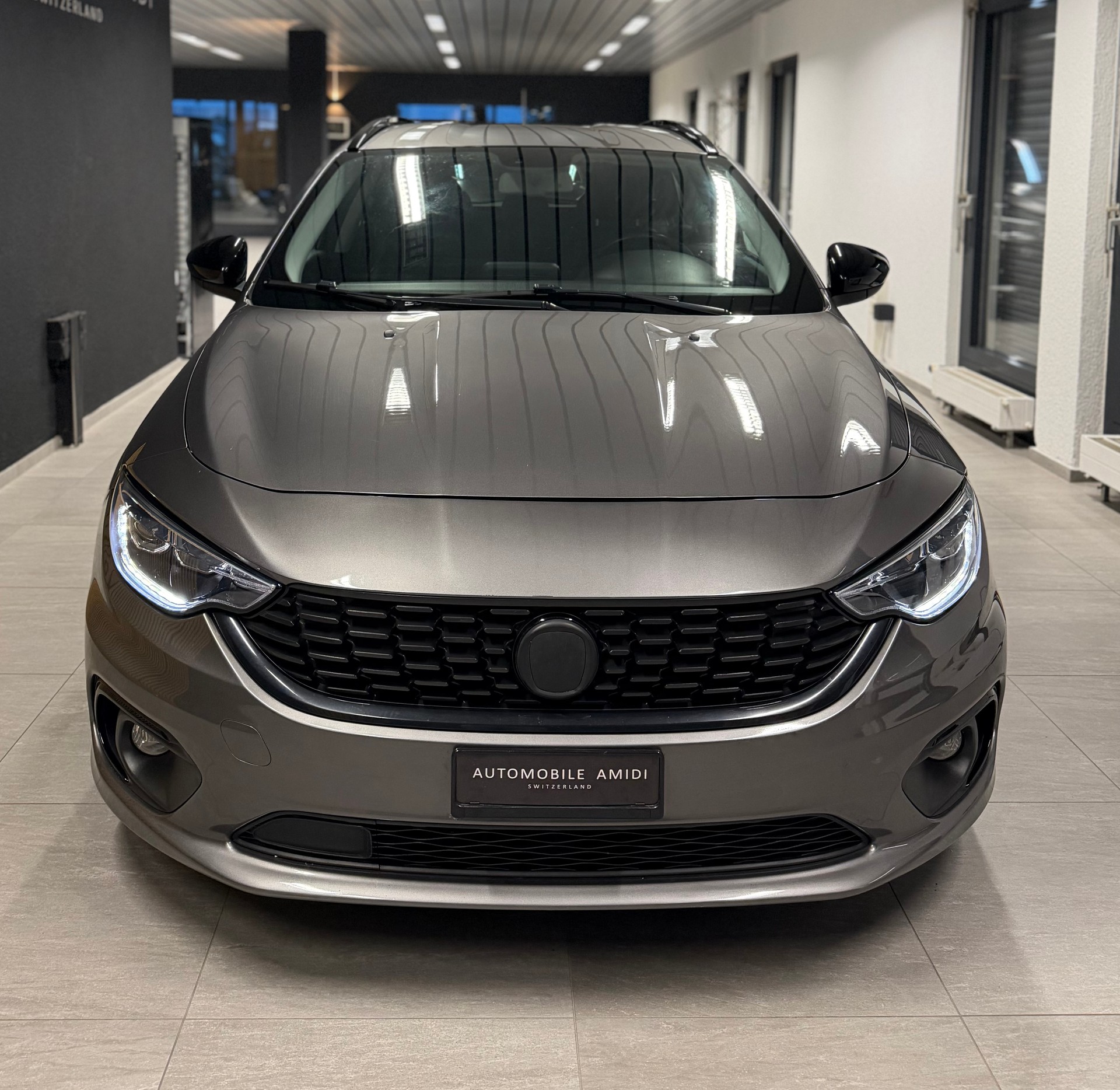 FIAT Tipo 1.6MJ Station Wagon Pop Star DCT-image-1