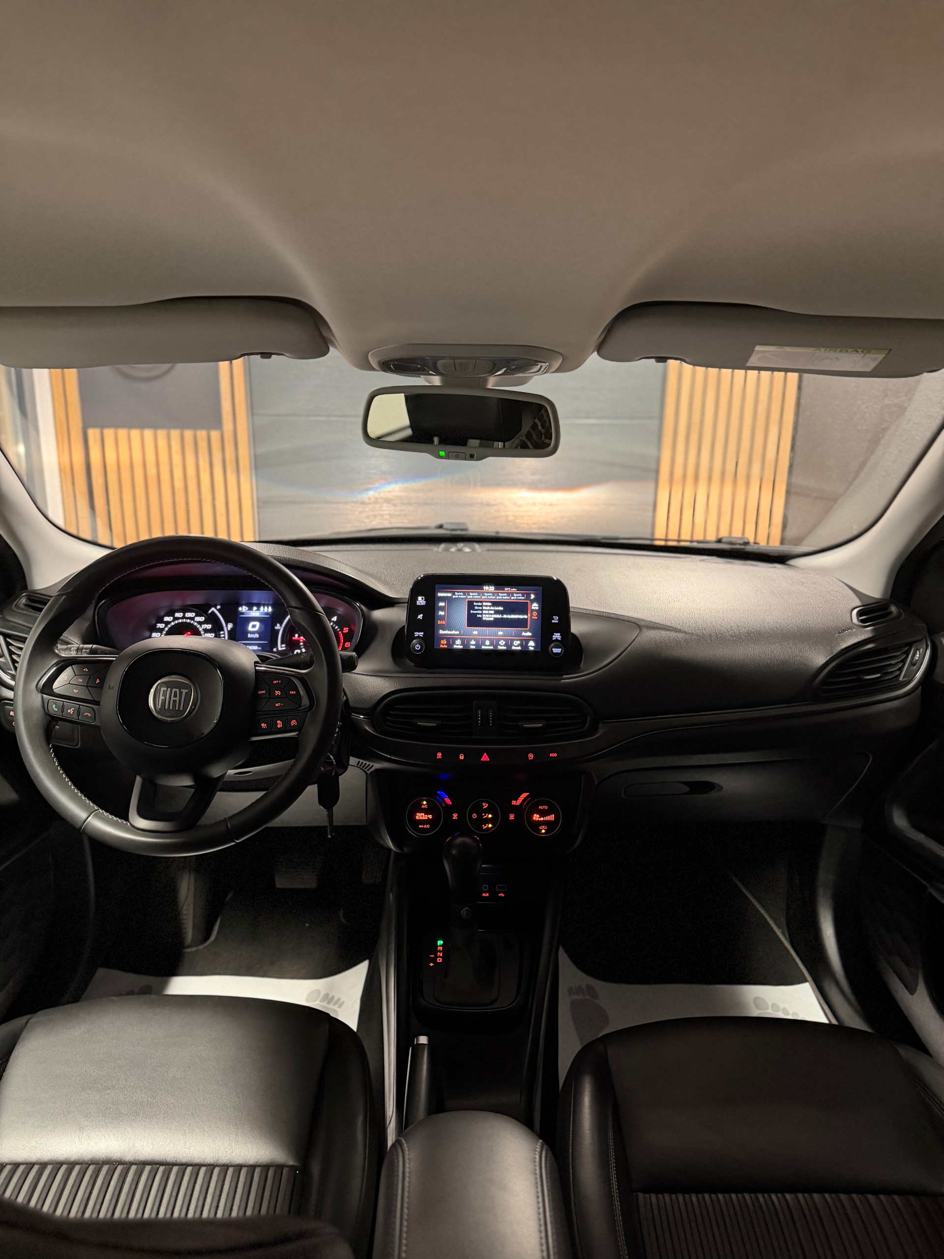 FIAT Tipo 1.6MJ Station Wagon Pop Star DCT-image-9