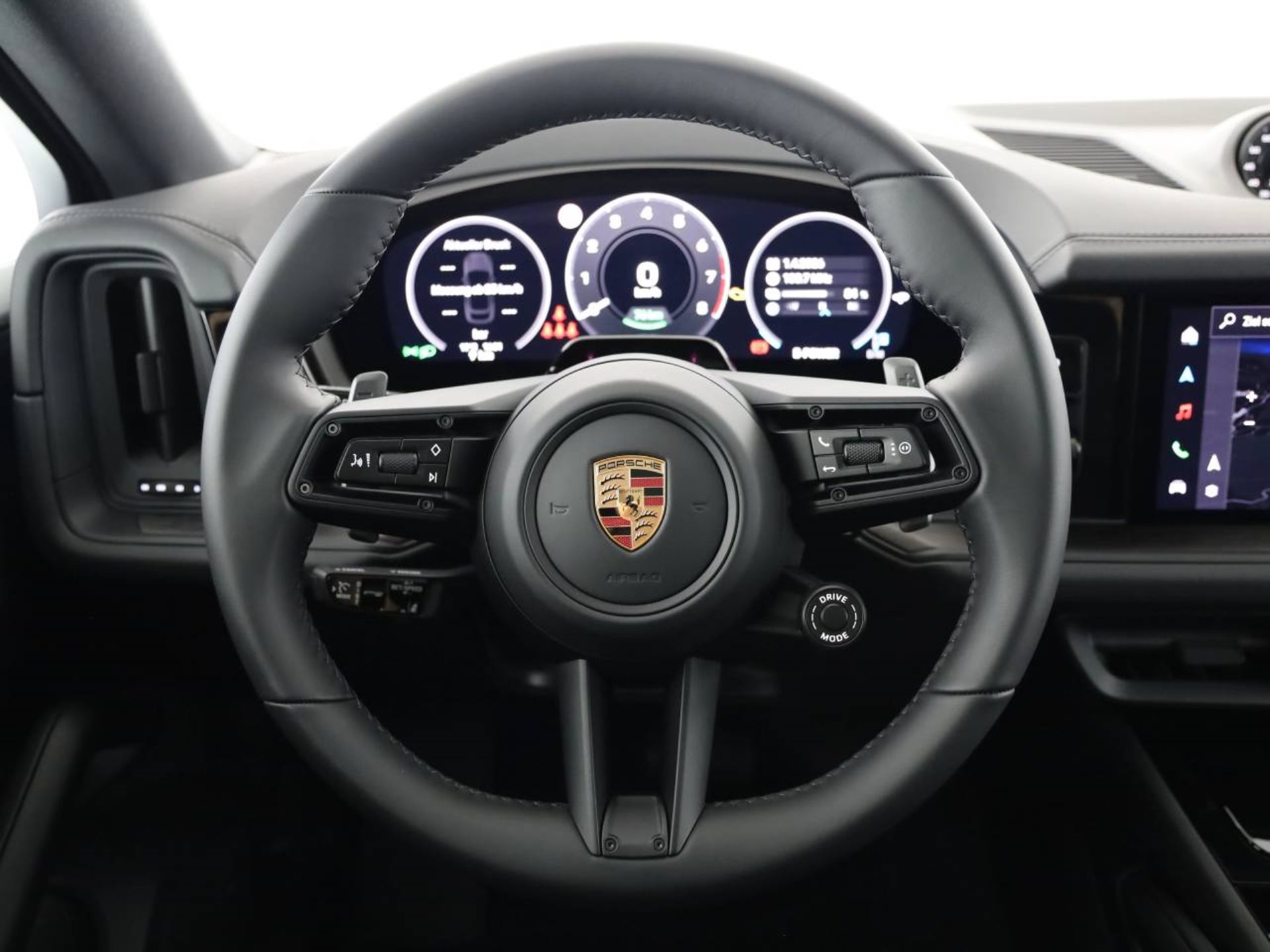 PORSCHE Cayenne E-Hybrid Coupé Black Edition-image-9