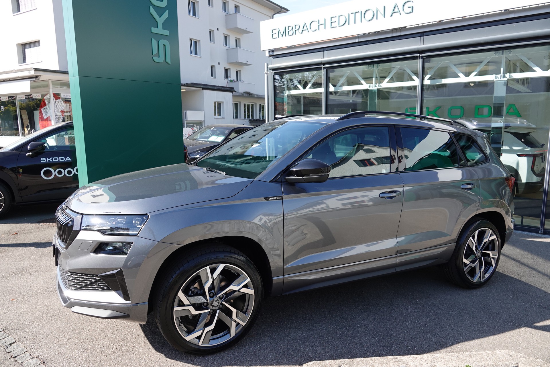SKODA Karoq 2.0 TSI SportLine 4x4 DSG-image-0