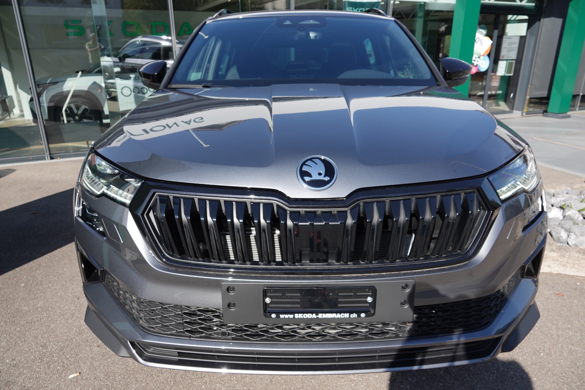 SKODA Karoq 2.0 TSI SportLine 4x4 DSG-image-1