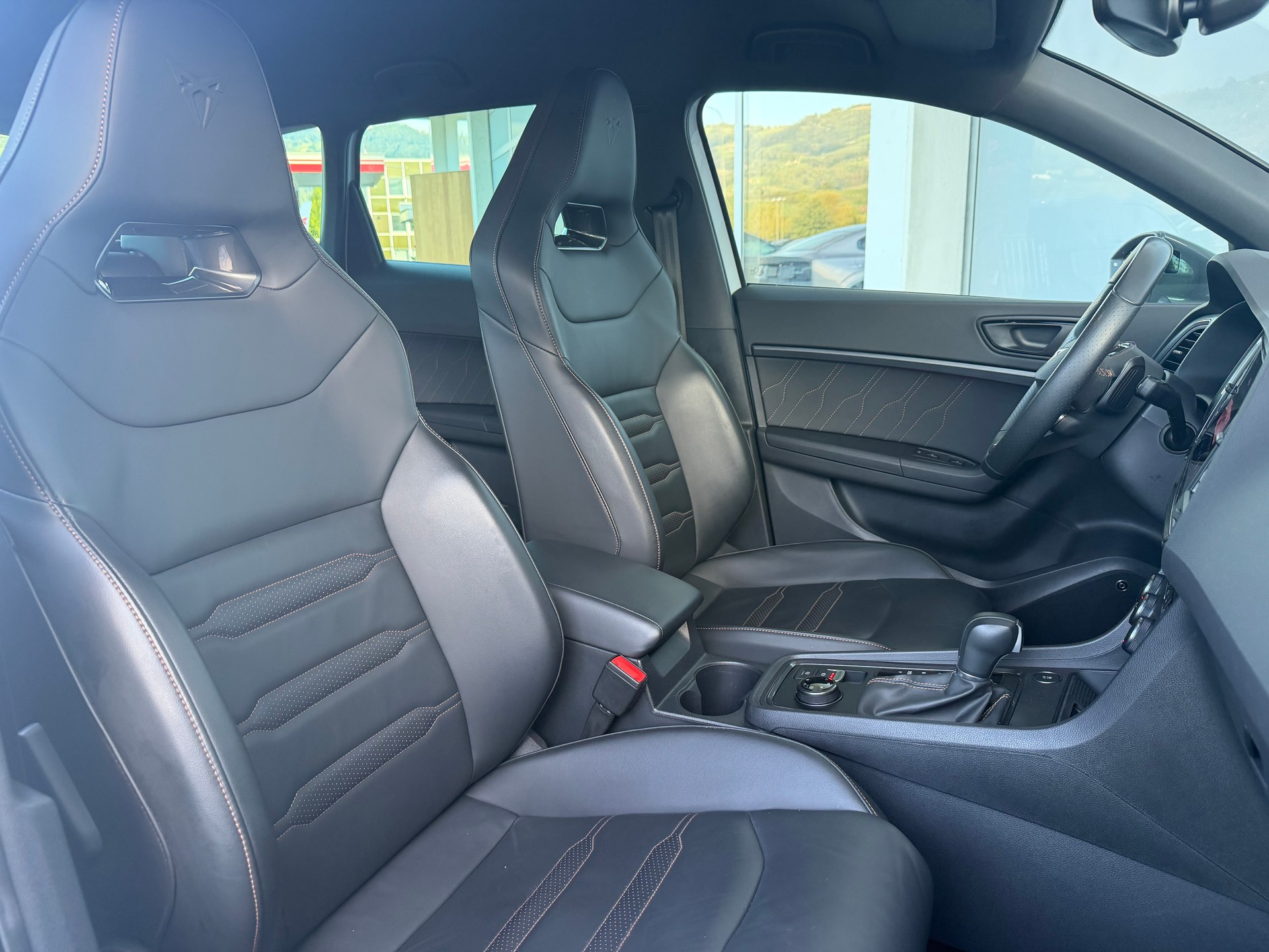 CUPRA Ateca 2.0TSI VZ 4Drive DSG-image-3