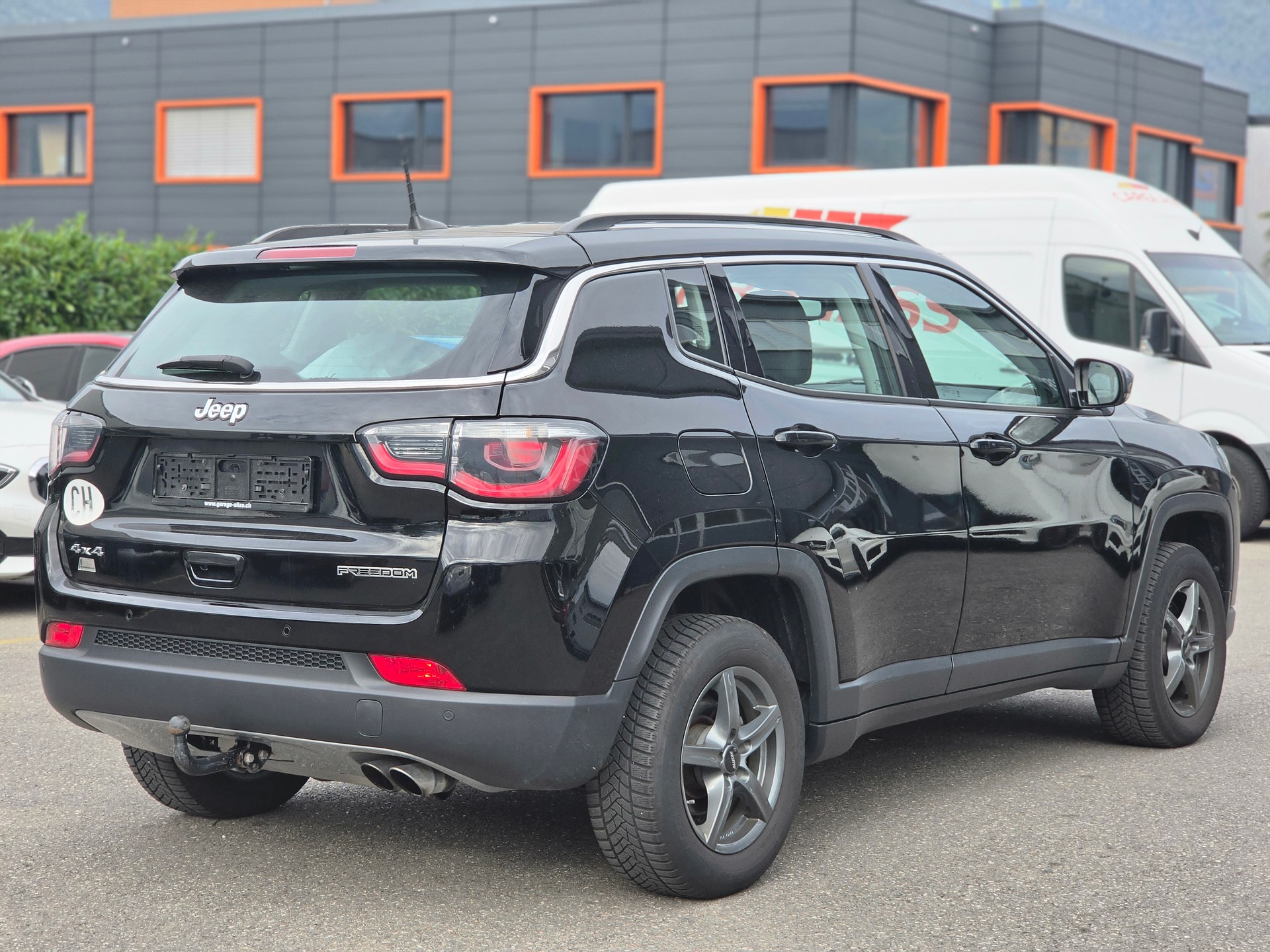 JEEP Compass 1.4 Turbo Limited AWD 9ATX-image-5