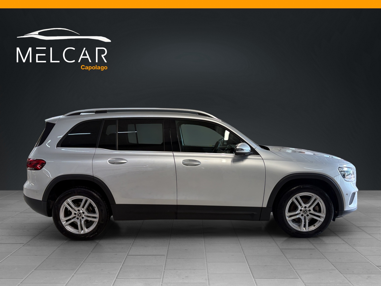 MERCEDES-BENZ GLB 200 Style 7G-Tronic-image-5