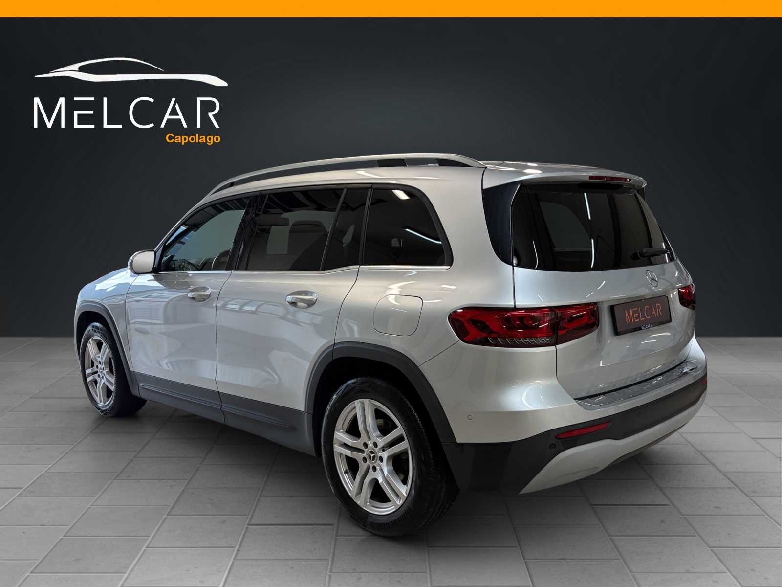MERCEDES-BENZ GLB 200 Style 7G-Tronic-image-7