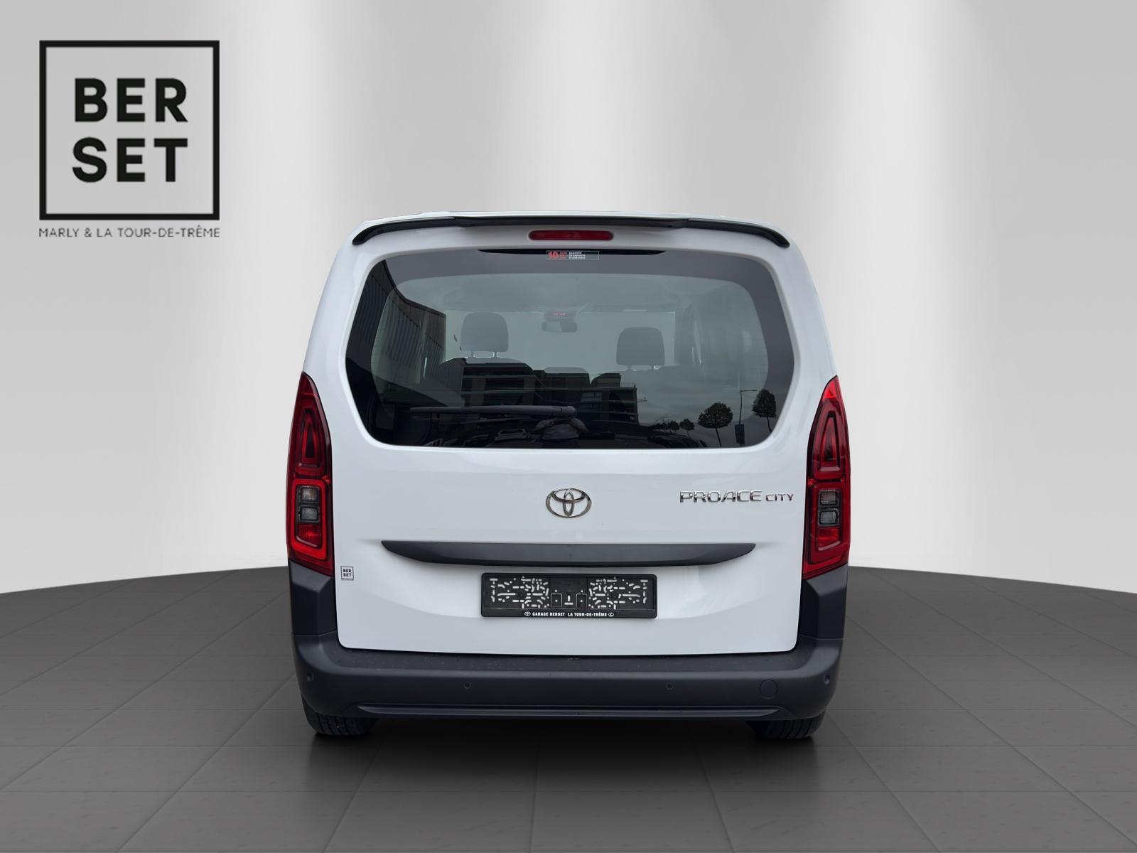 TOYOTA Proace City Verso L1 1.2 110 Comfort-image-3