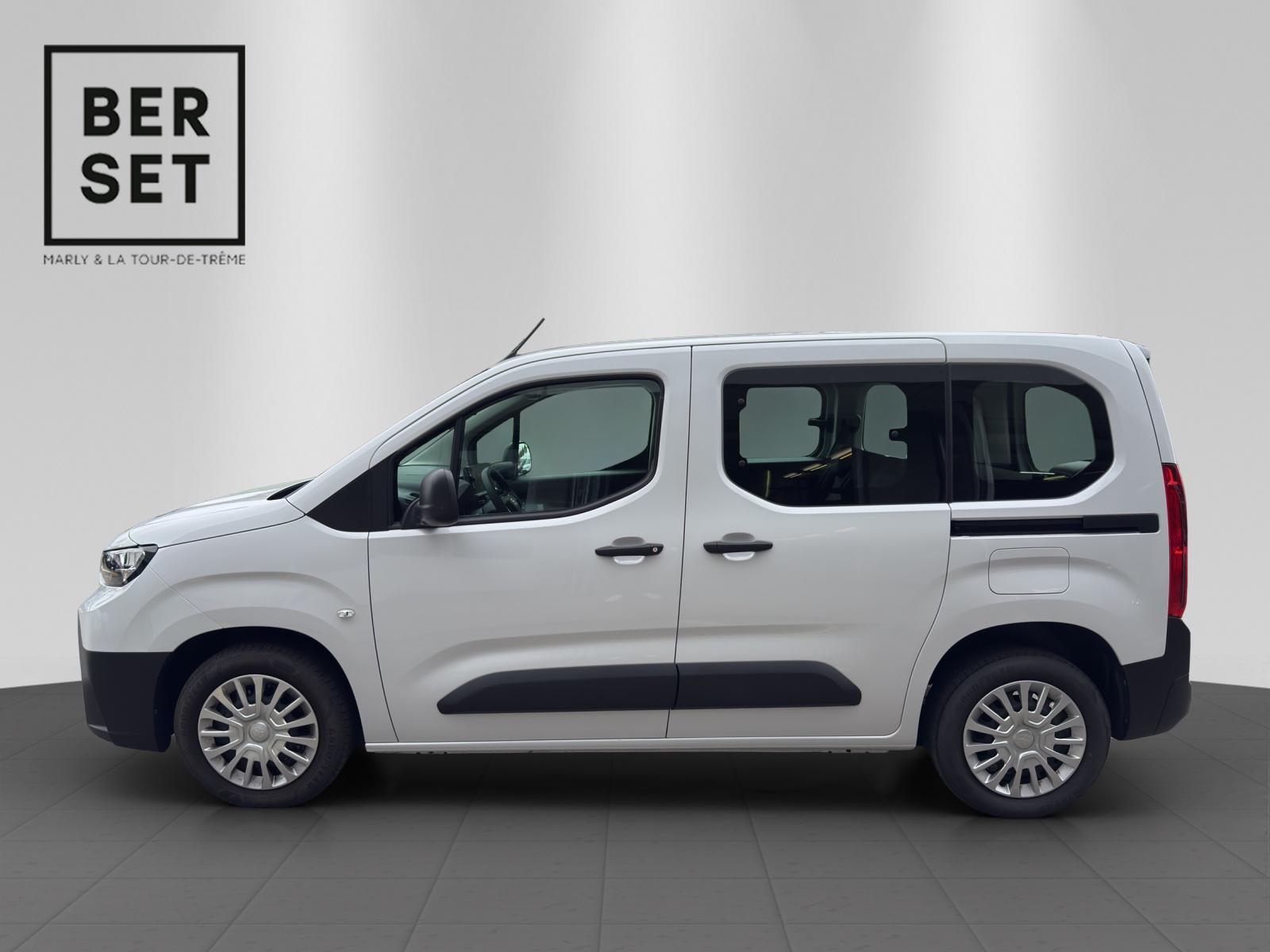 TOYOTA Proace City Verso L1 1.2 110 Comfort-image-1
