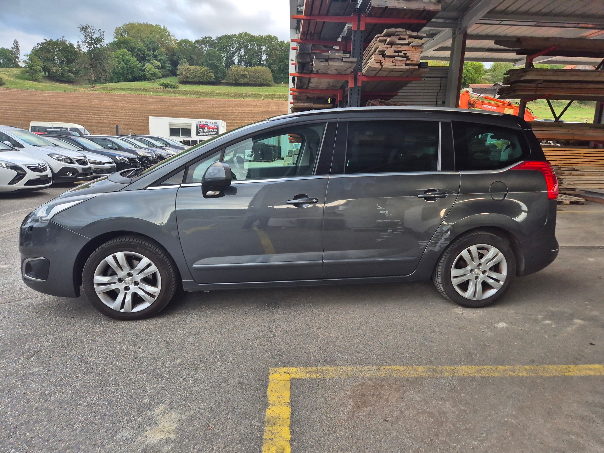 PEUGEOT 5008 1.6 THP Sensation Tiptronic-image-13