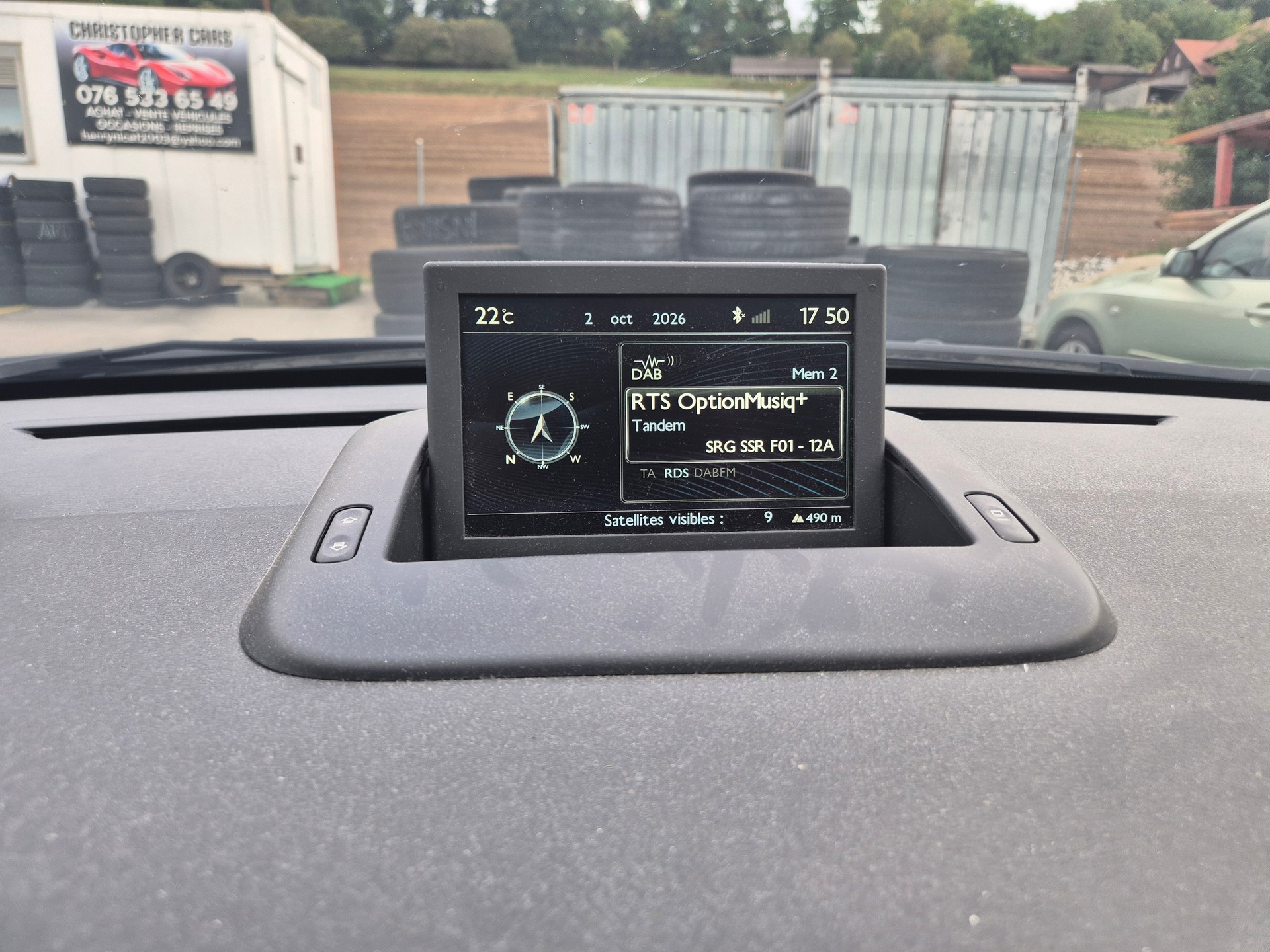 PEUGEOT 5008 1.6 THP Sensation Tiptronic-image-2