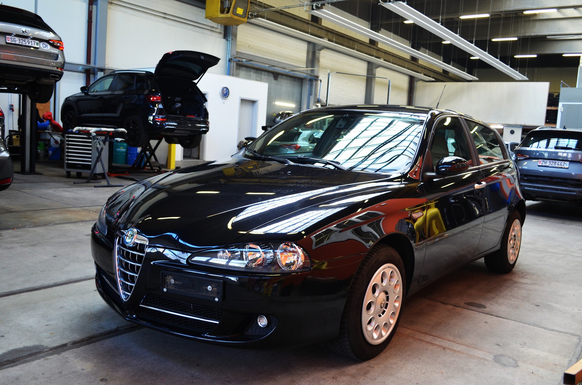 ALFA ROMEO 147 1.6 TS 16V Distinctive-image-2