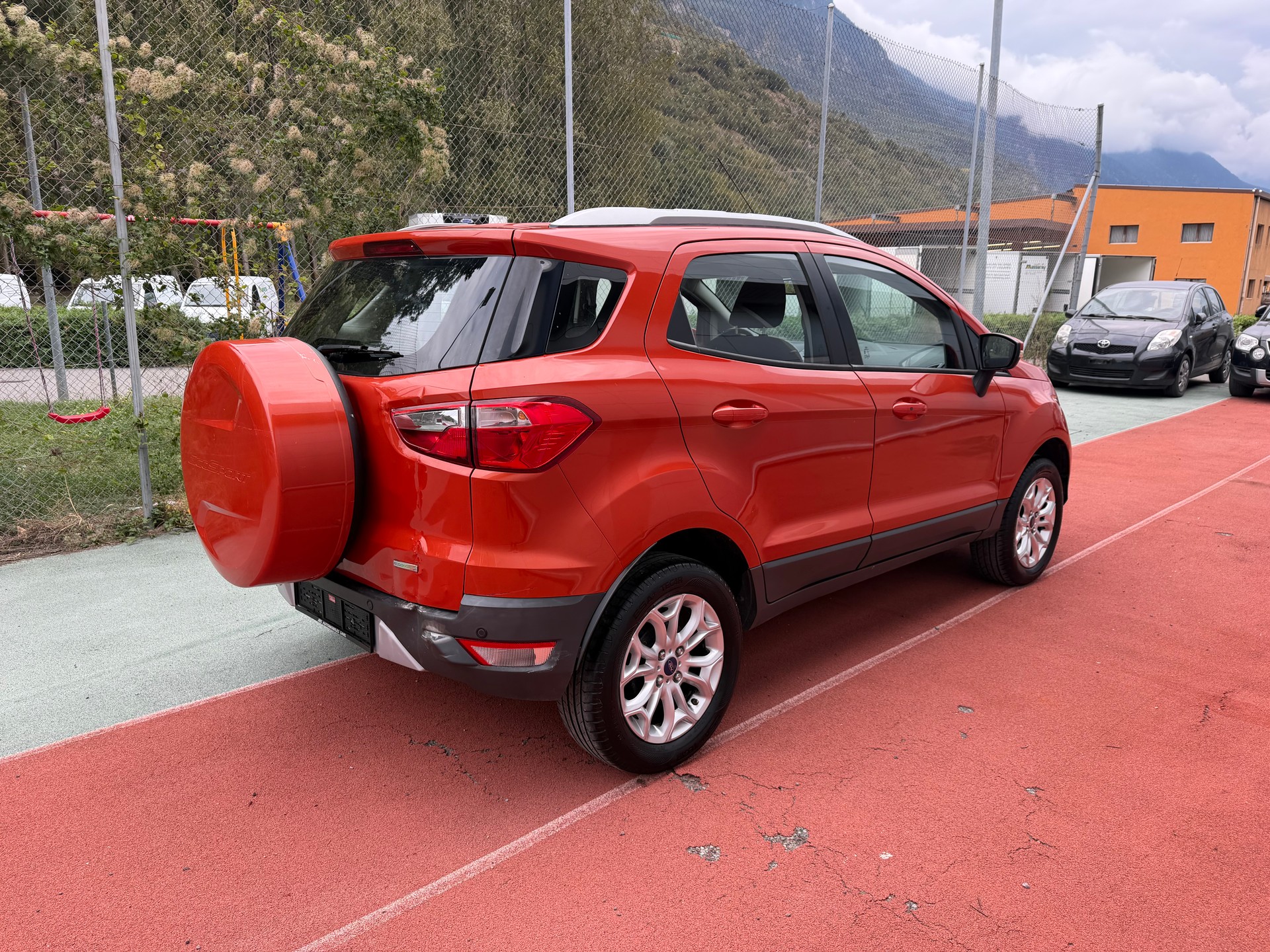 FORD EcoSport 1.0 SCTi Titanium-image-4