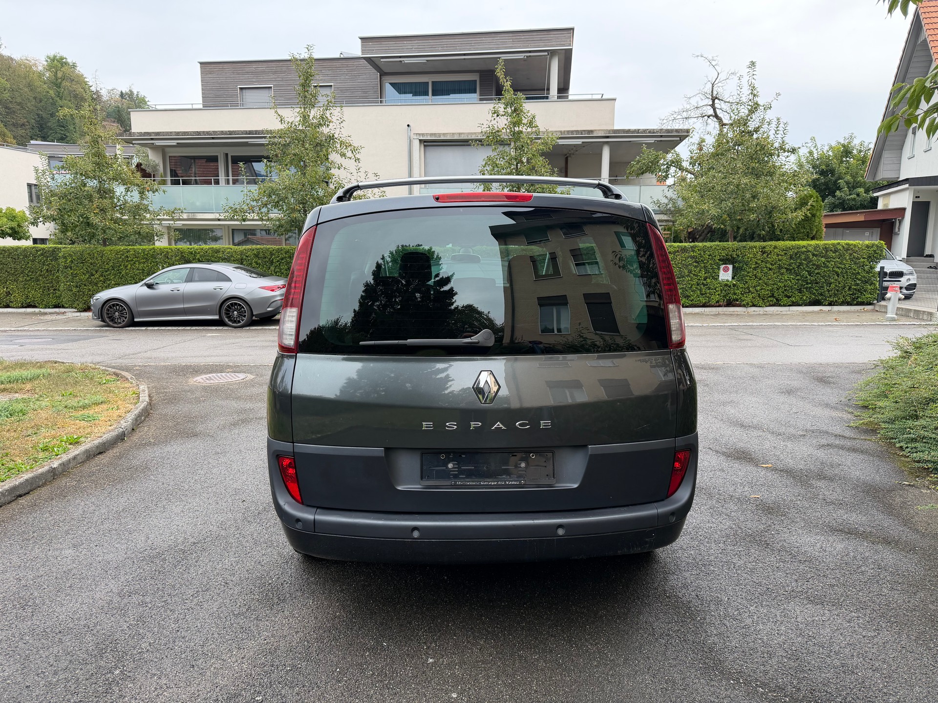 RENAULT Grand Espace 2.0 Turbo Swiss Edition Automatic-image-4