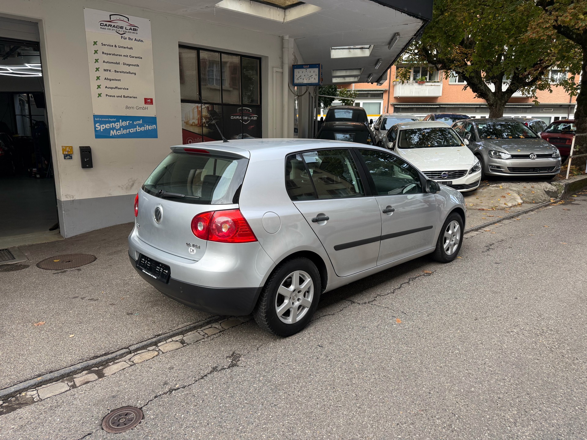 VW Golf 1.6 FSI Comfortline-image-3