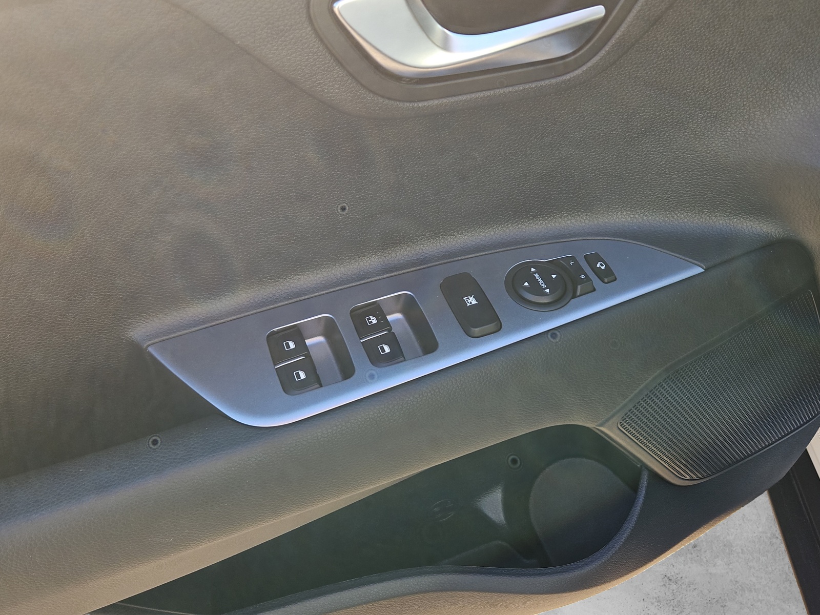 KIA Stonic 1.0 T-GDi GT-Line-image-10
