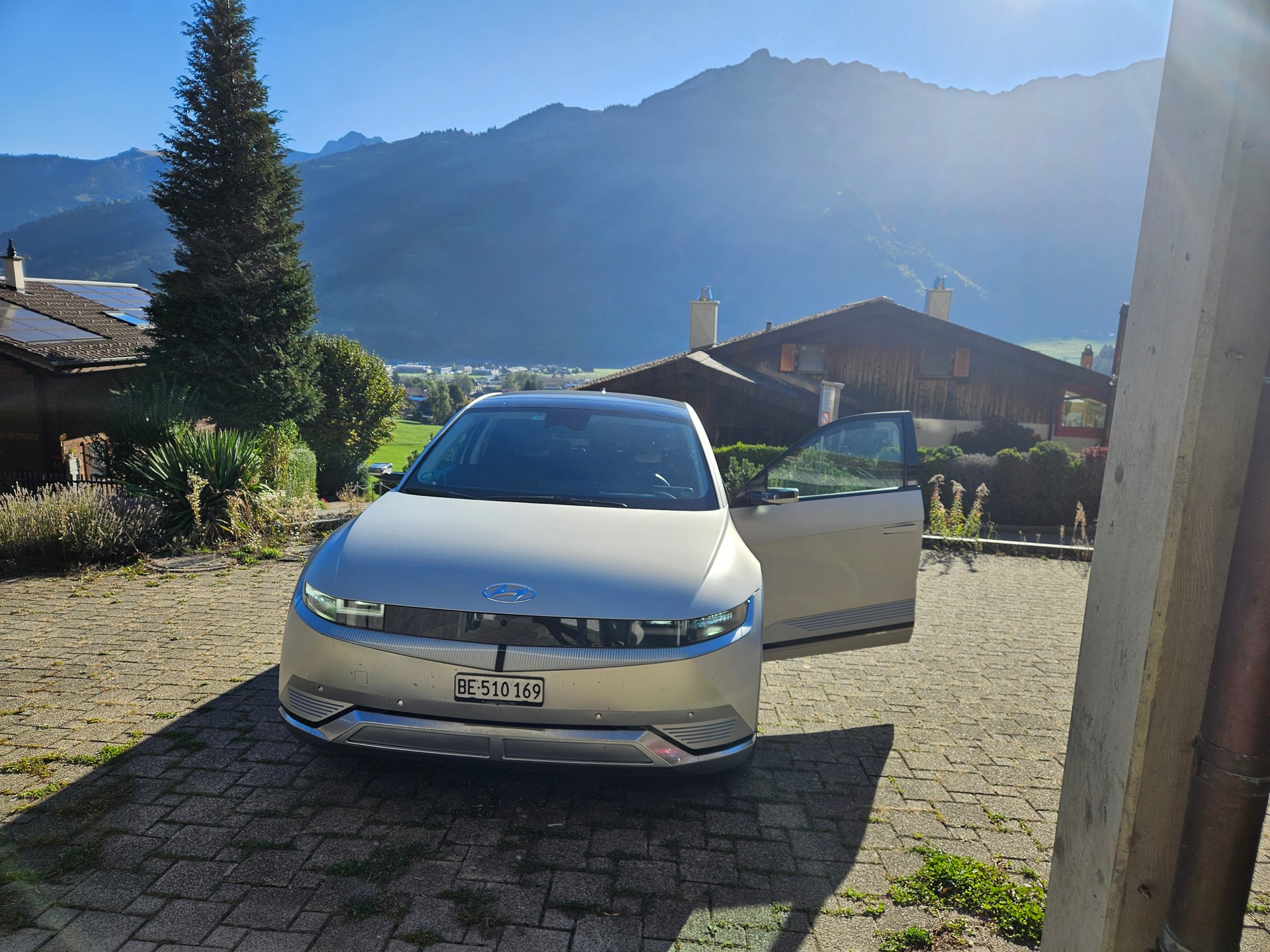 HYUNDAI 77 kWh Vertex 4WD-image-0
