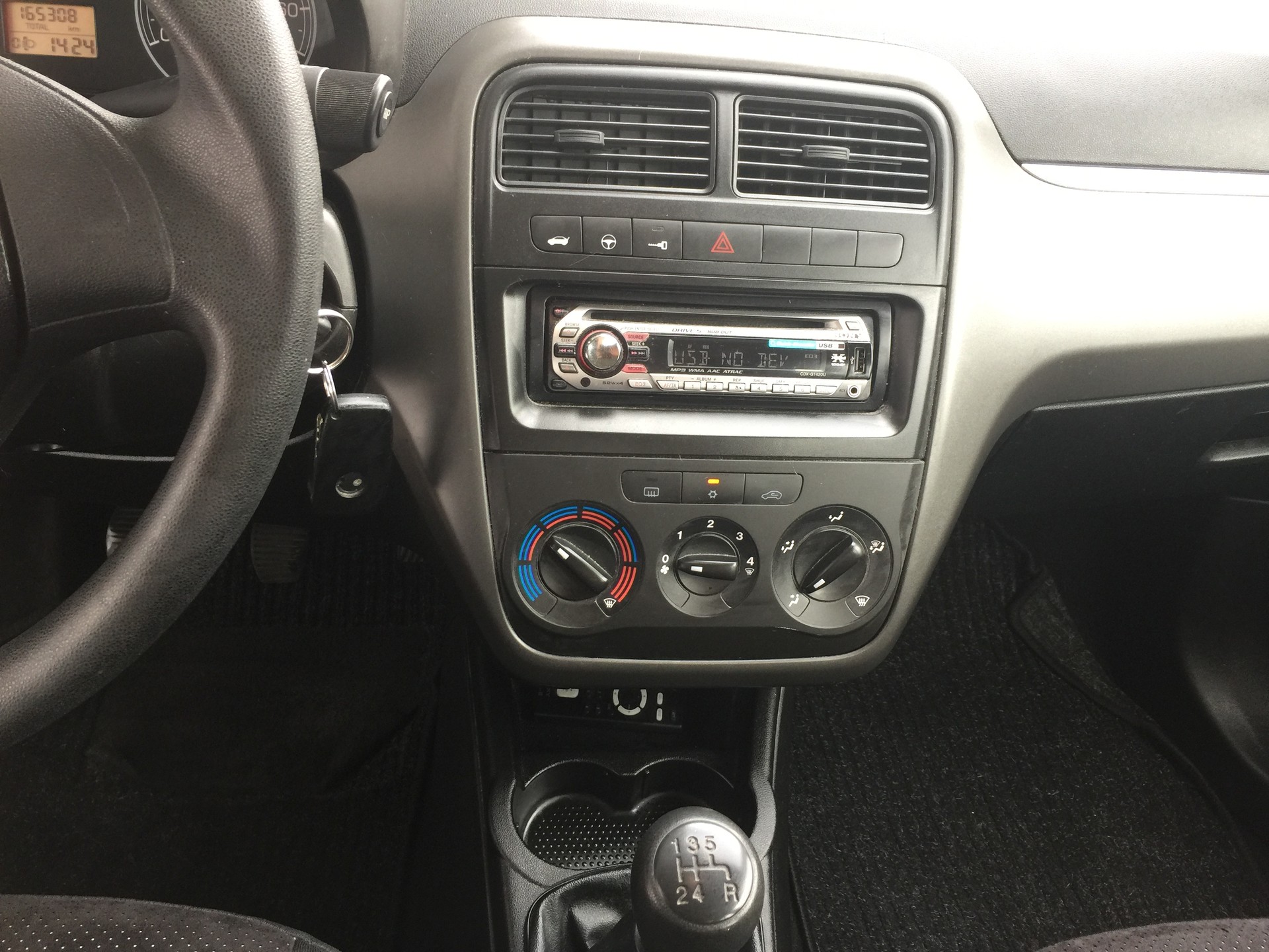 FIAT Punto 1.4 Dynamic-image-12