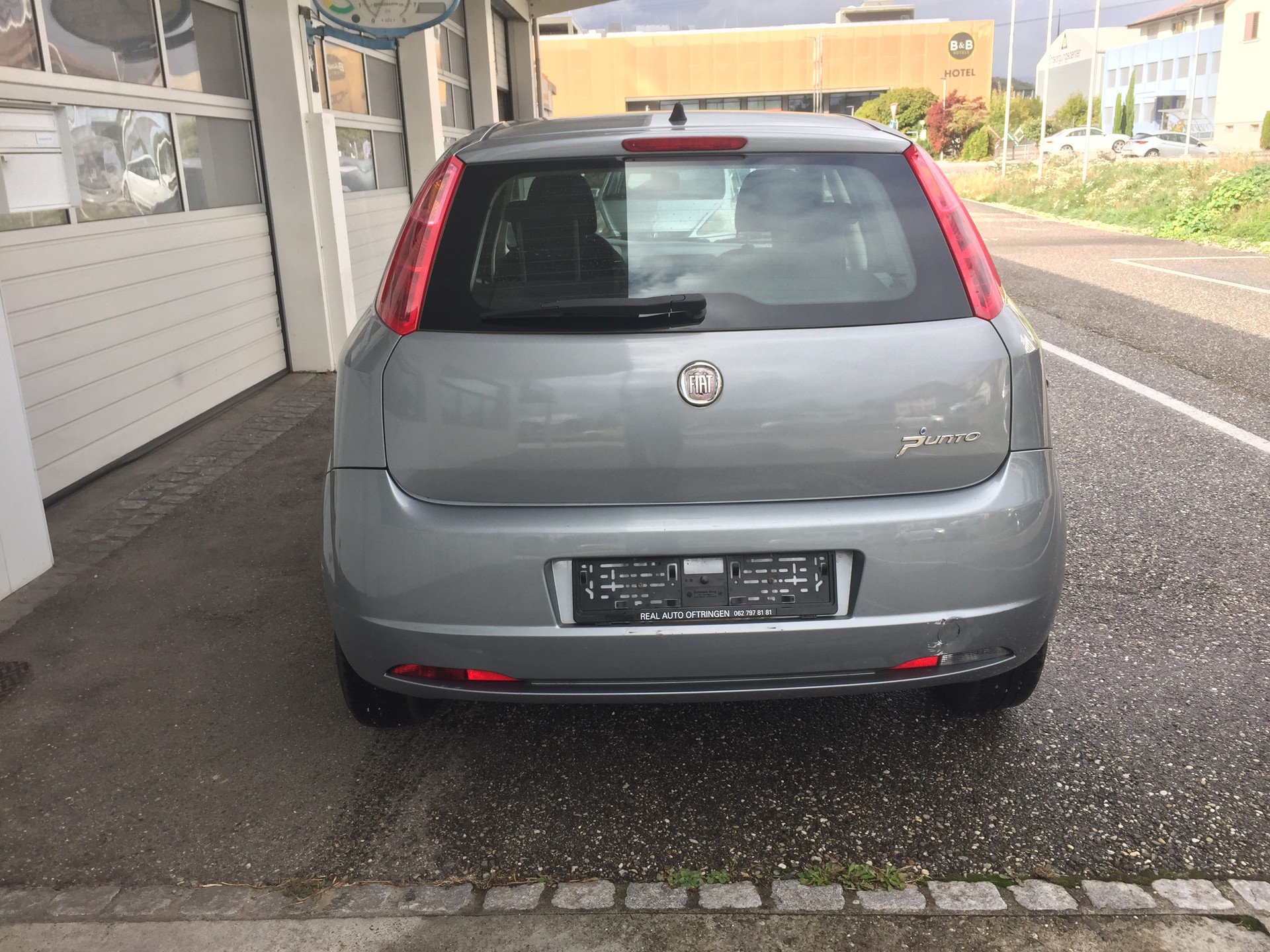 FIAT Punto 1.4 Dynamic-image-3